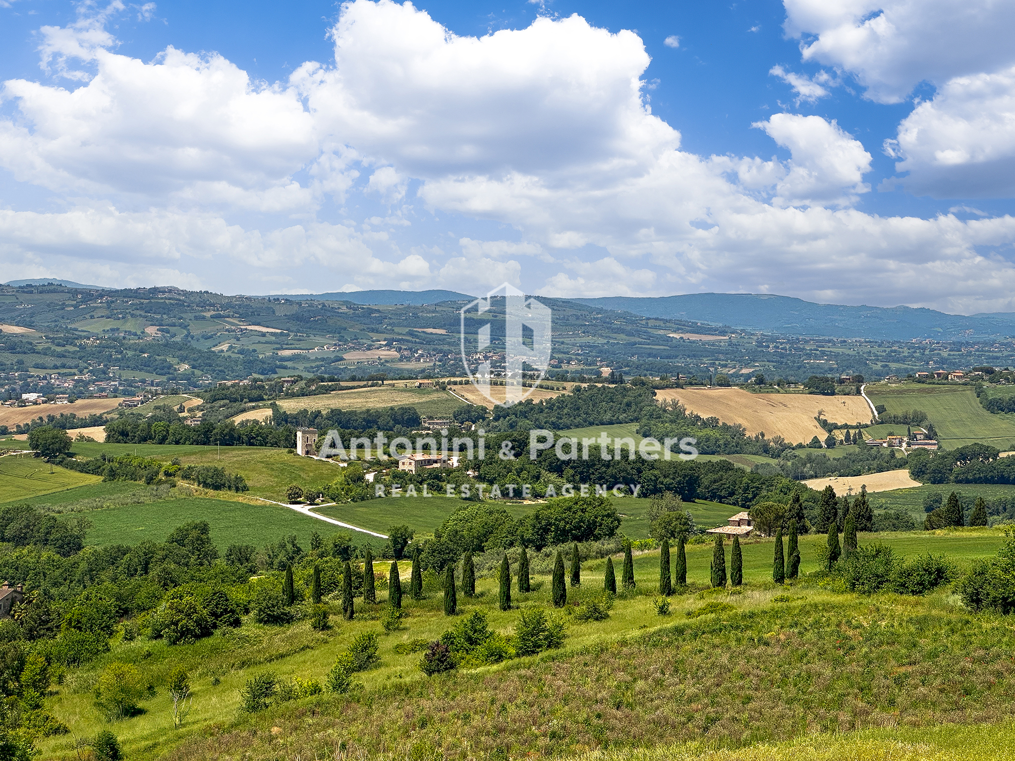 Villetta a schiera con giardino in strada provinciale 418, Todi