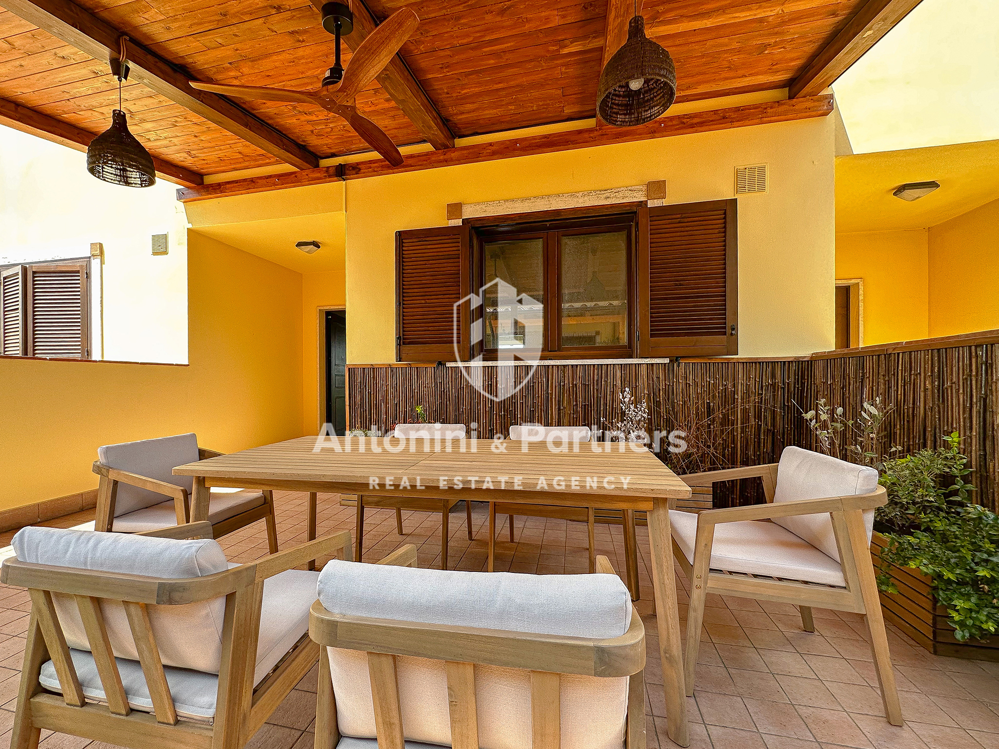 Villetta a schiera con giardino in strada provinciale 418, Todi