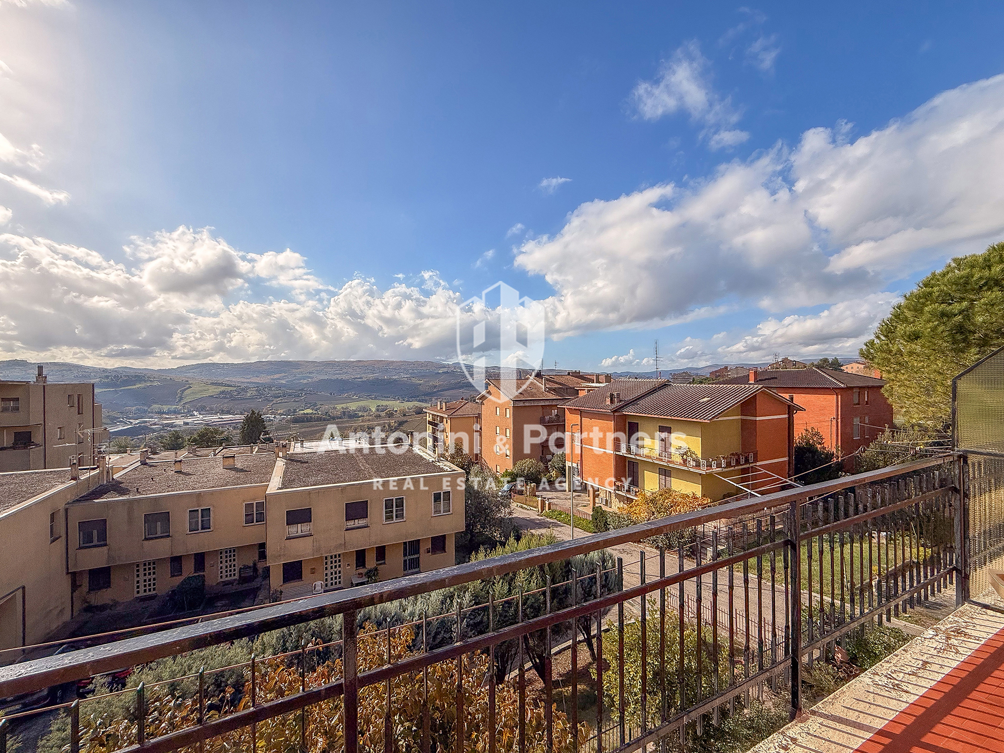 Appartamento in vendita in via del broglino, Todi