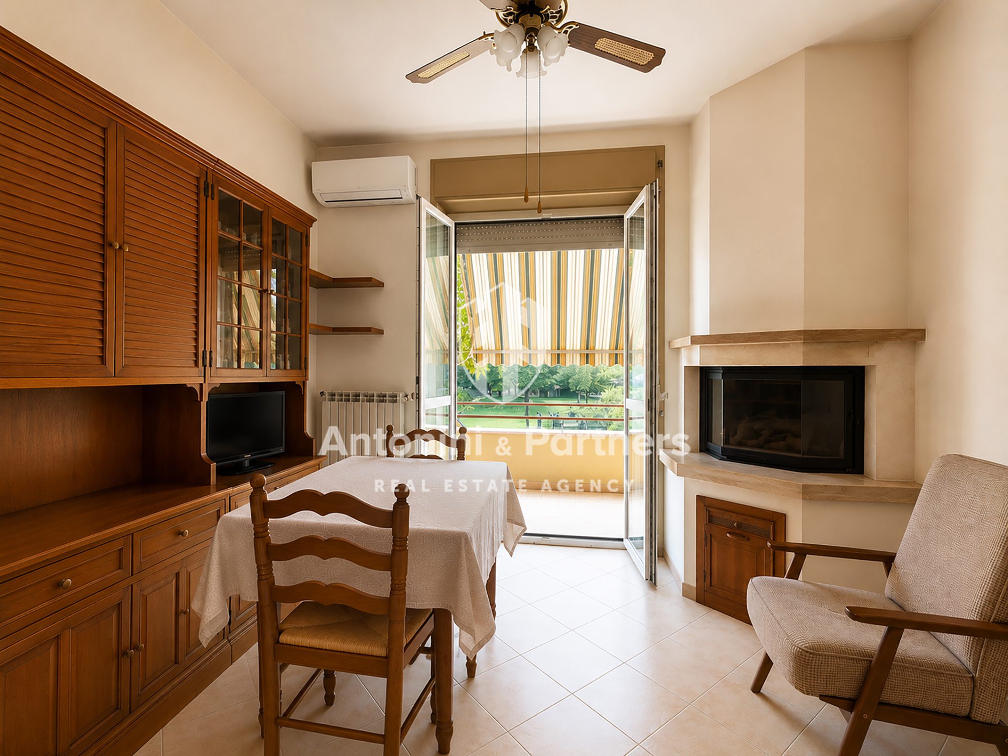 Casa indipendente con terrazzo in vocabolo bodoglie, Todi