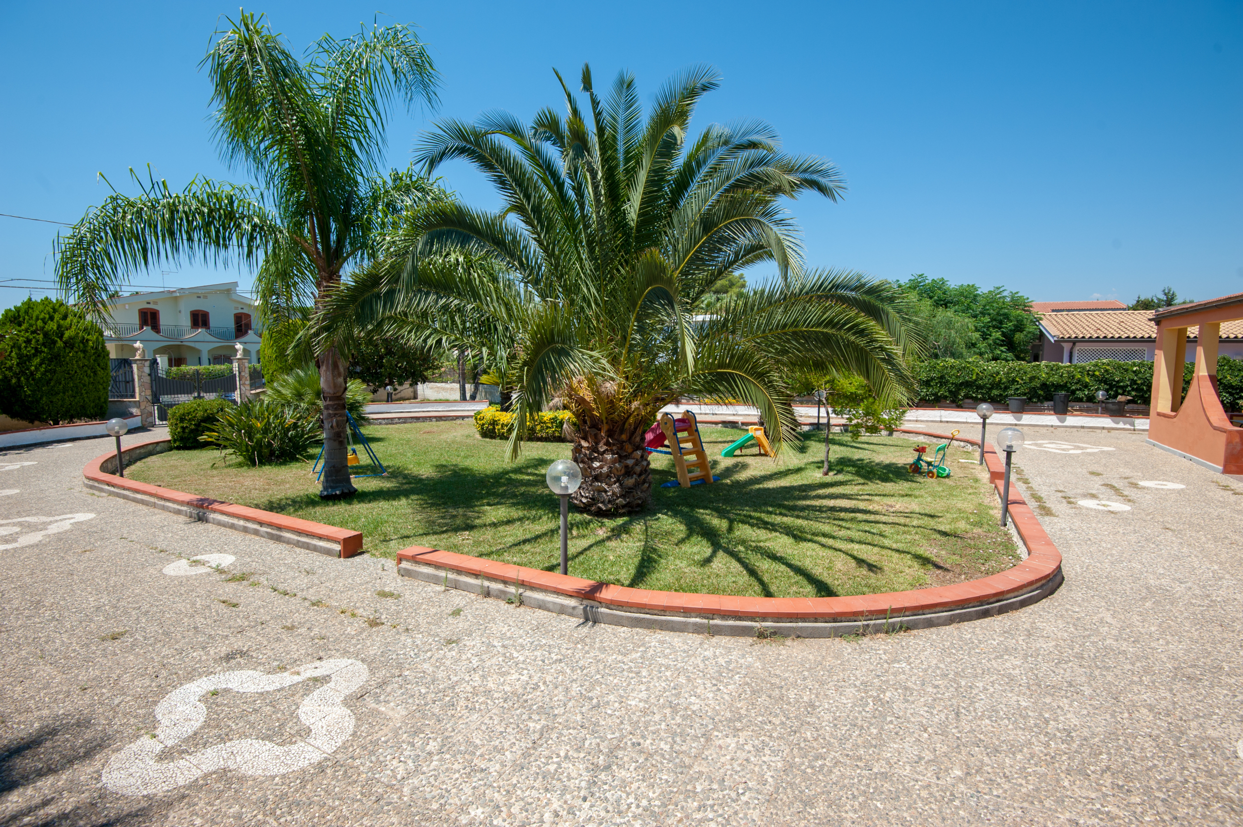 Villa con giardino in via isole delle filippine 20, Siracusa