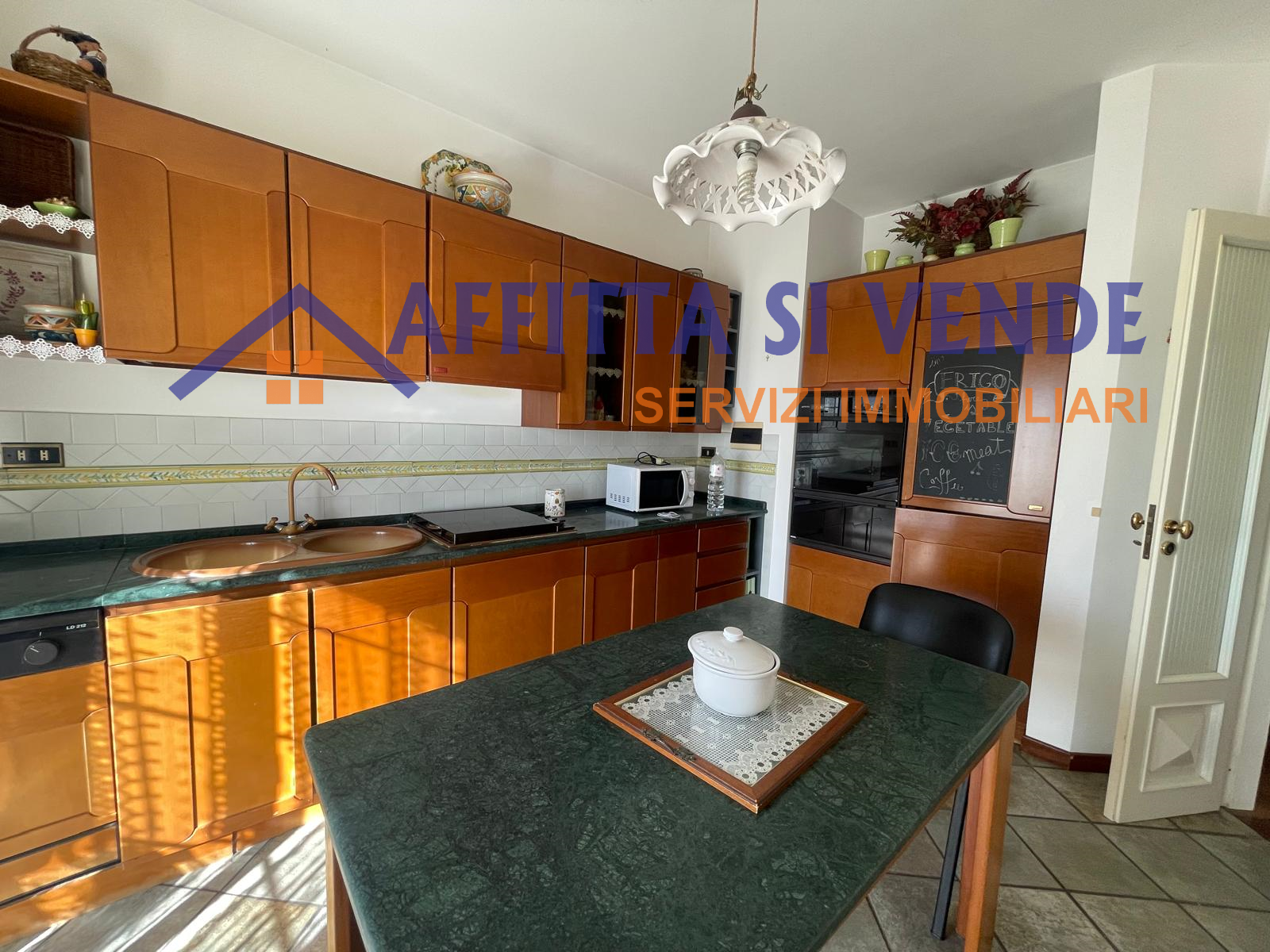 Quadrilocale con giardino in via salvatore nanna, Siracusa