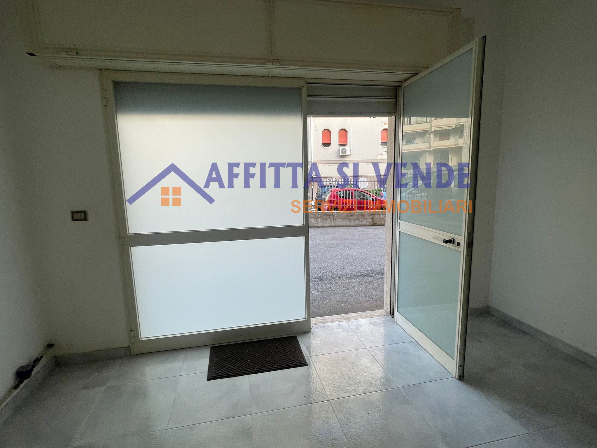 Ufficio in affitto in via di villa ortisi 19, Siracusa