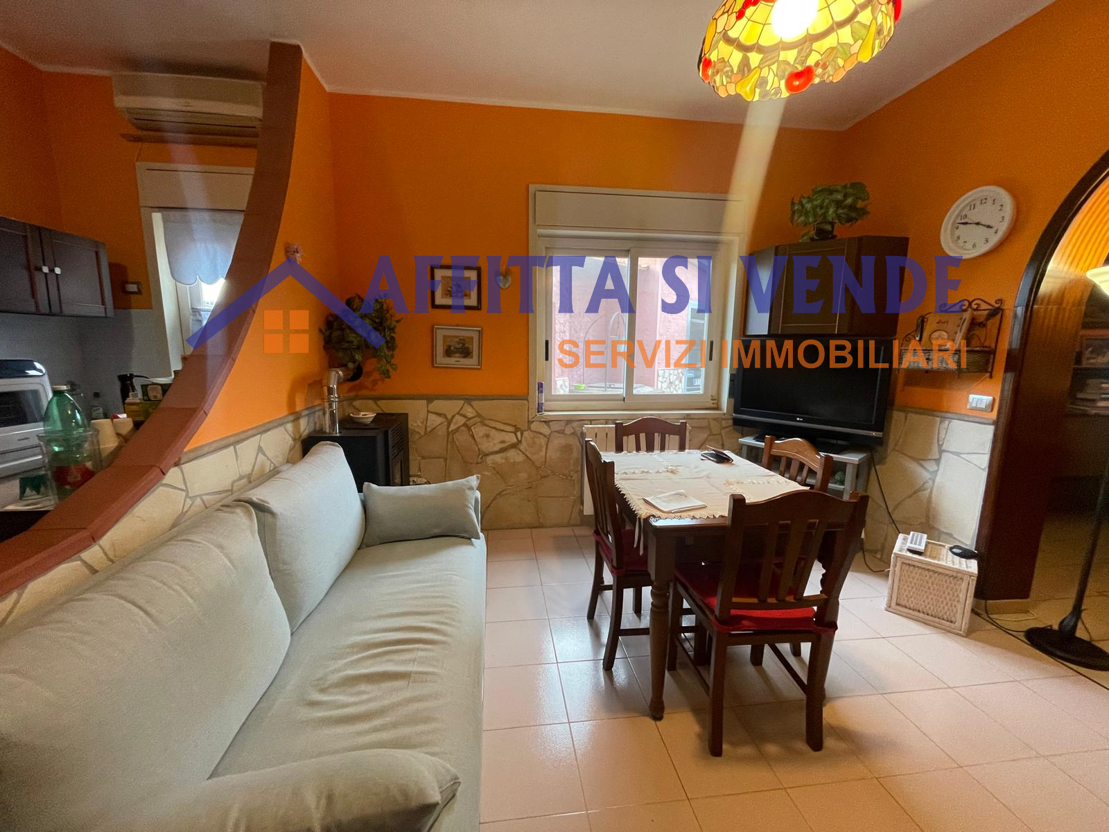 Casa indipendente con giardino in strada circuito 4, Siracusa