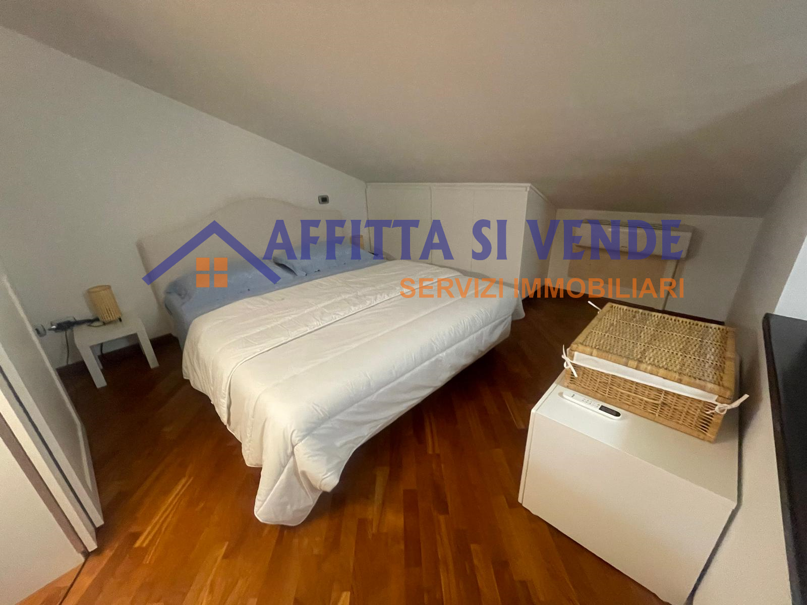 Attico con giardino in viale scala greca 330, Siracusa