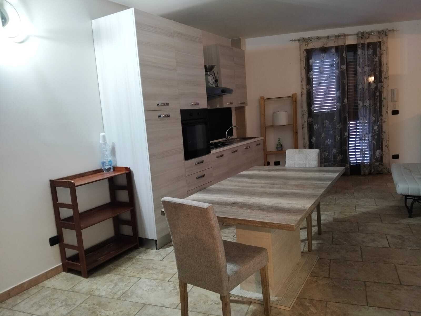 Trilocale in affitto in via fonte, Melilli