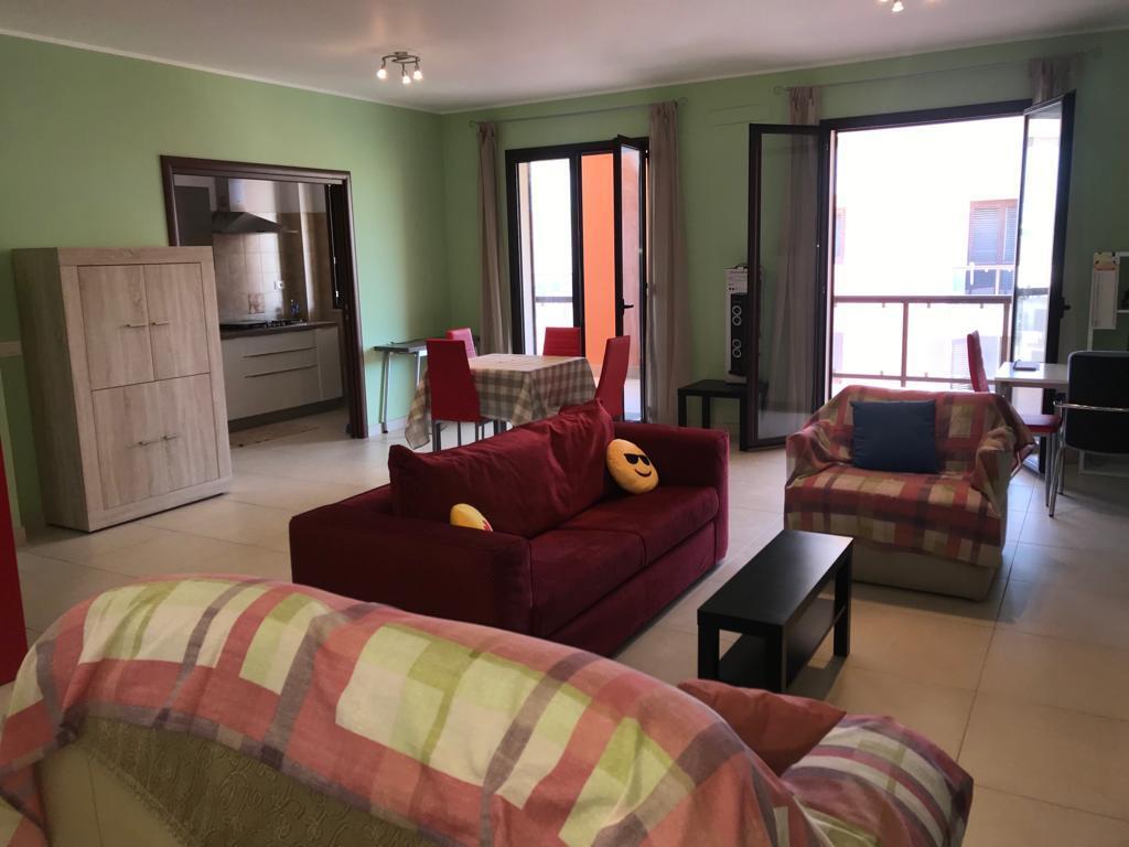 Appartamento con terrazzo in viale san panagia 170, Siracusa