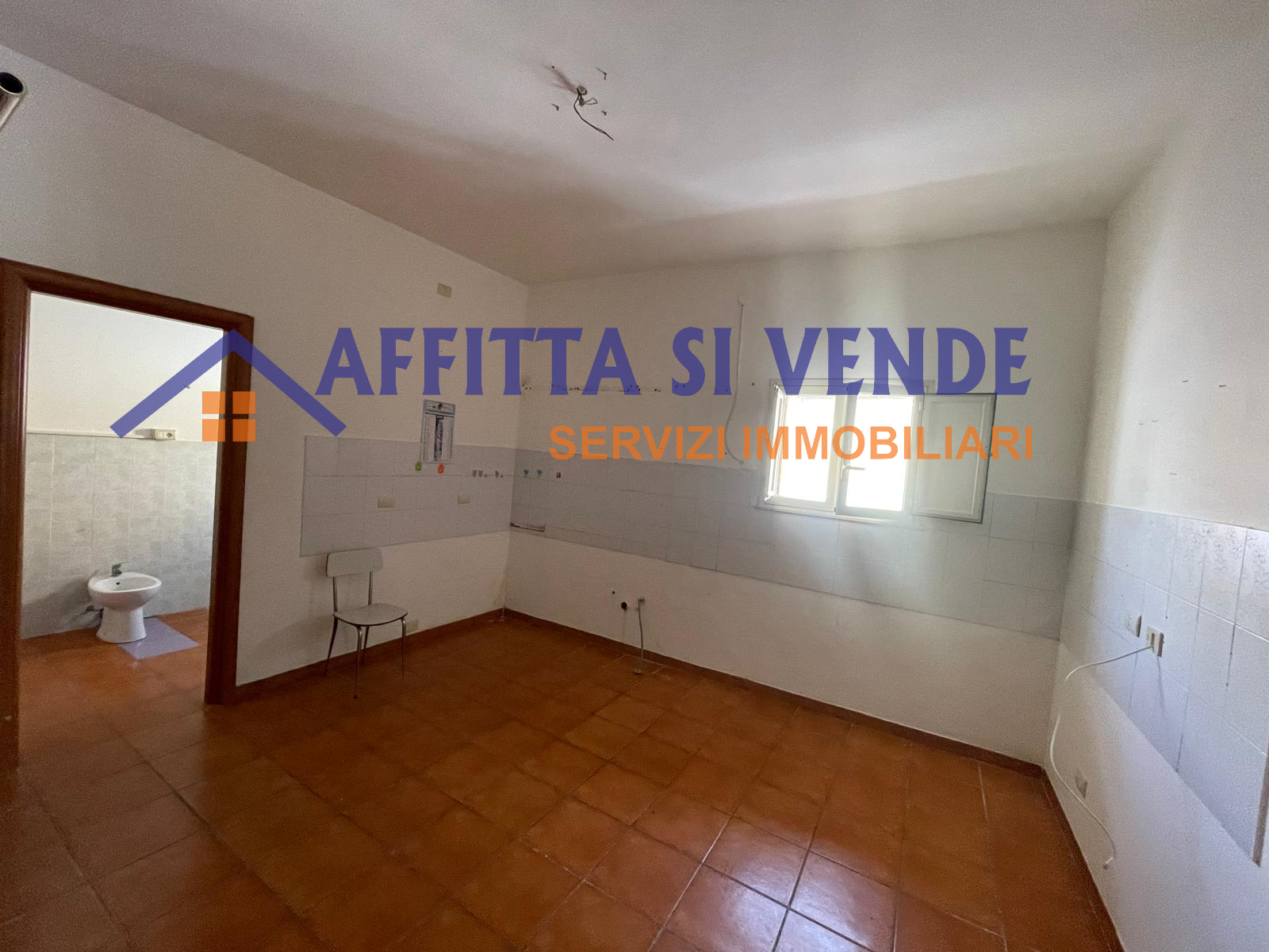 Trilocale da ristrutturare a Siracusa