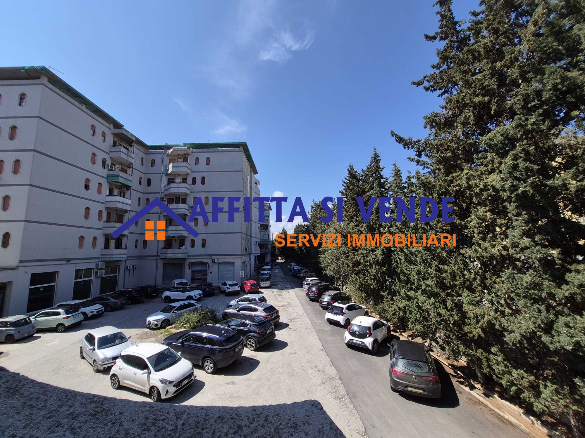 Appartamento con giardino in viale scala greca, Siracusa