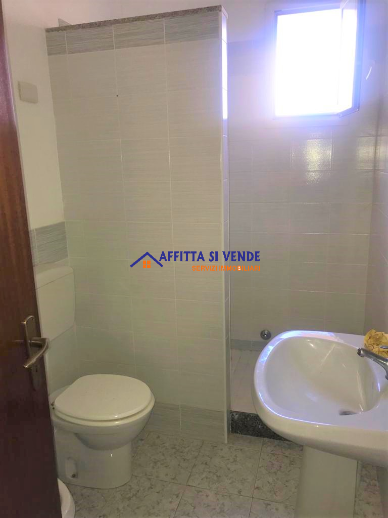 Magazzino in affitto in via udine, Siracusa