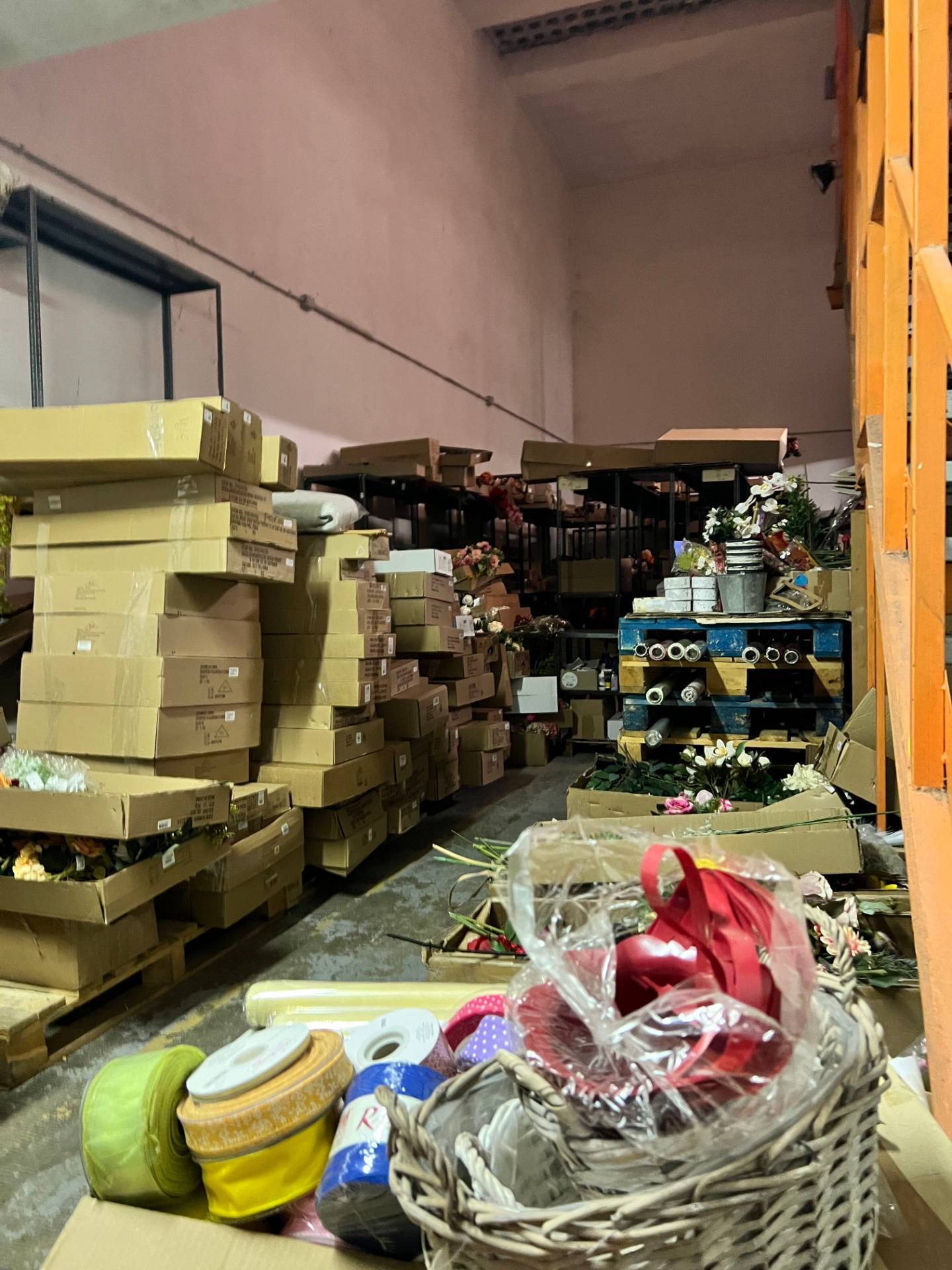 Magazzino in vendita a Savona, Villapiana