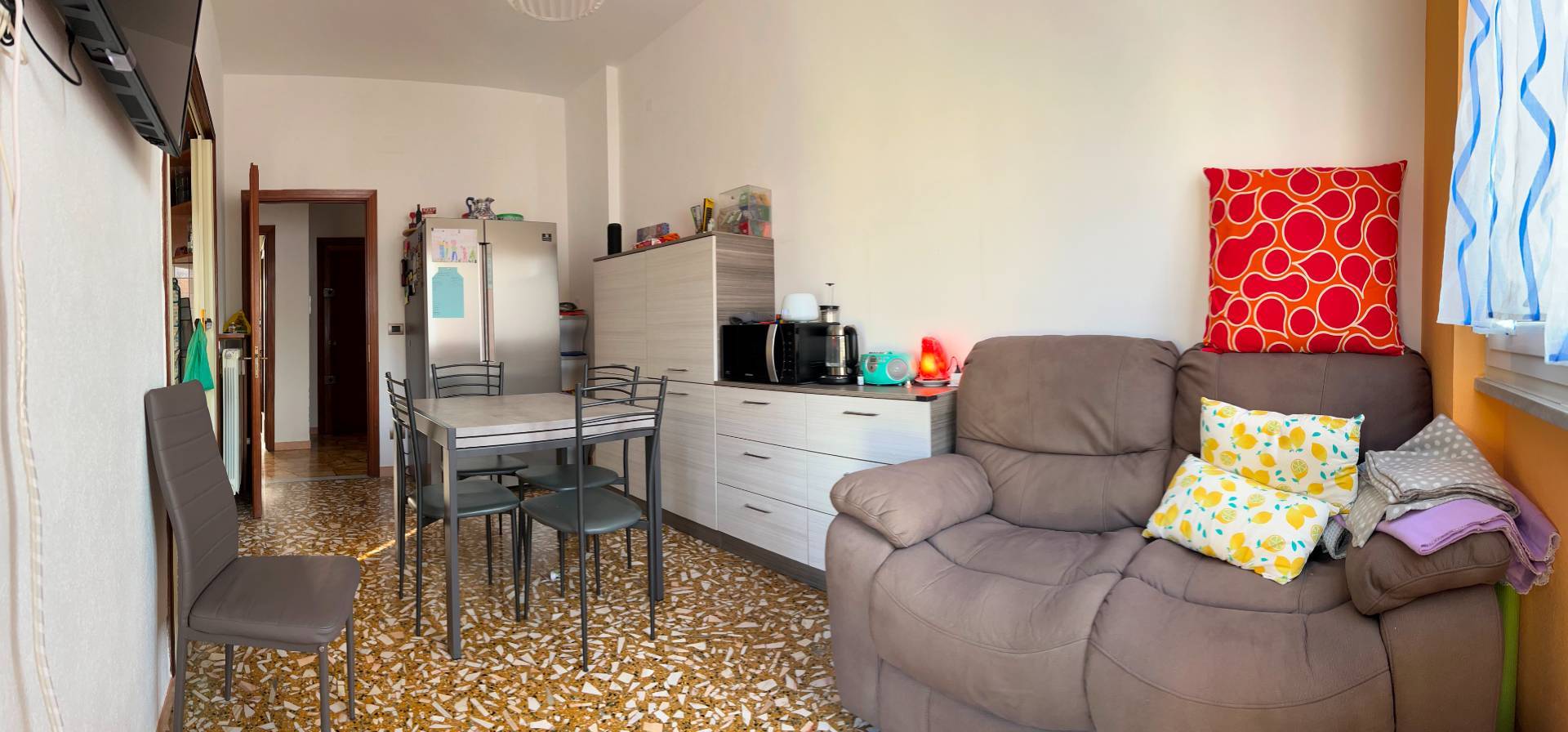 Appartamento in vendita a Savona, Via Mignone