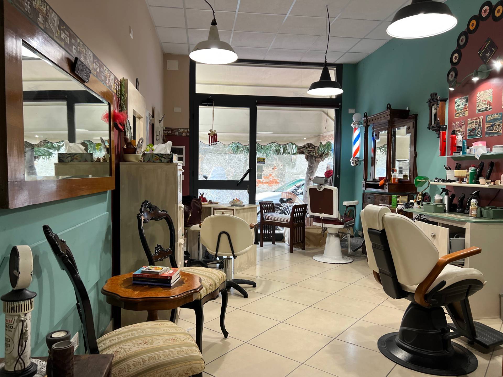 Attivit commerciale in vendita a Albisola Superiore