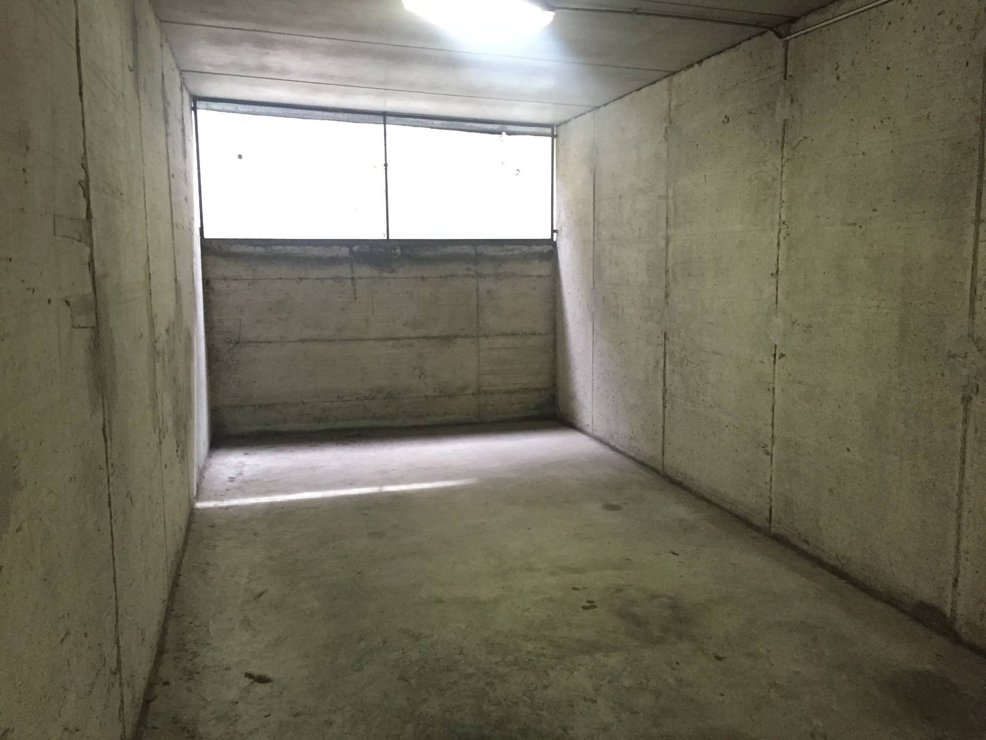 Box in vendita a Savona, Oltreletimbro