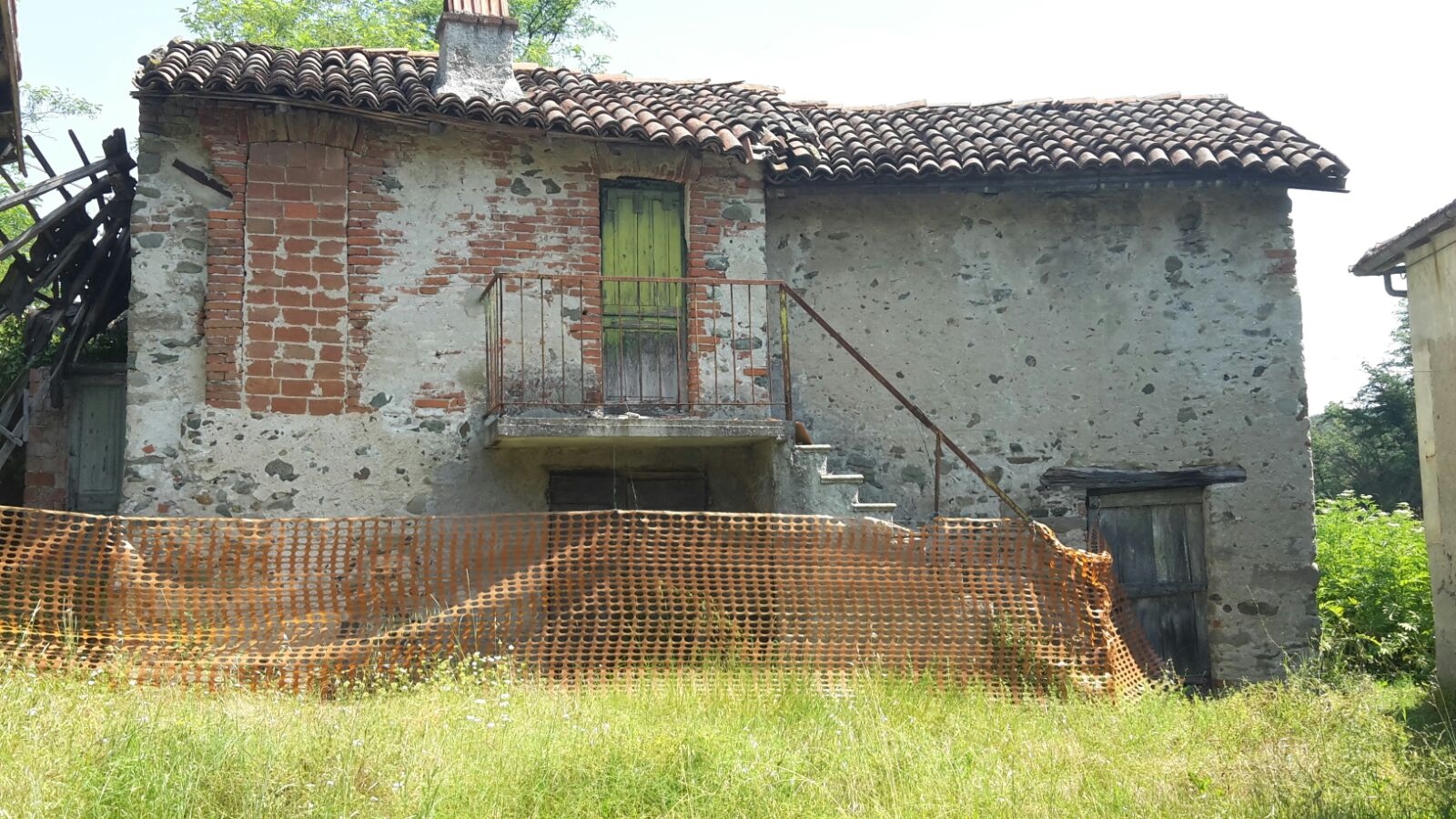 Rustico in vendita a Piana Crixia, Villa