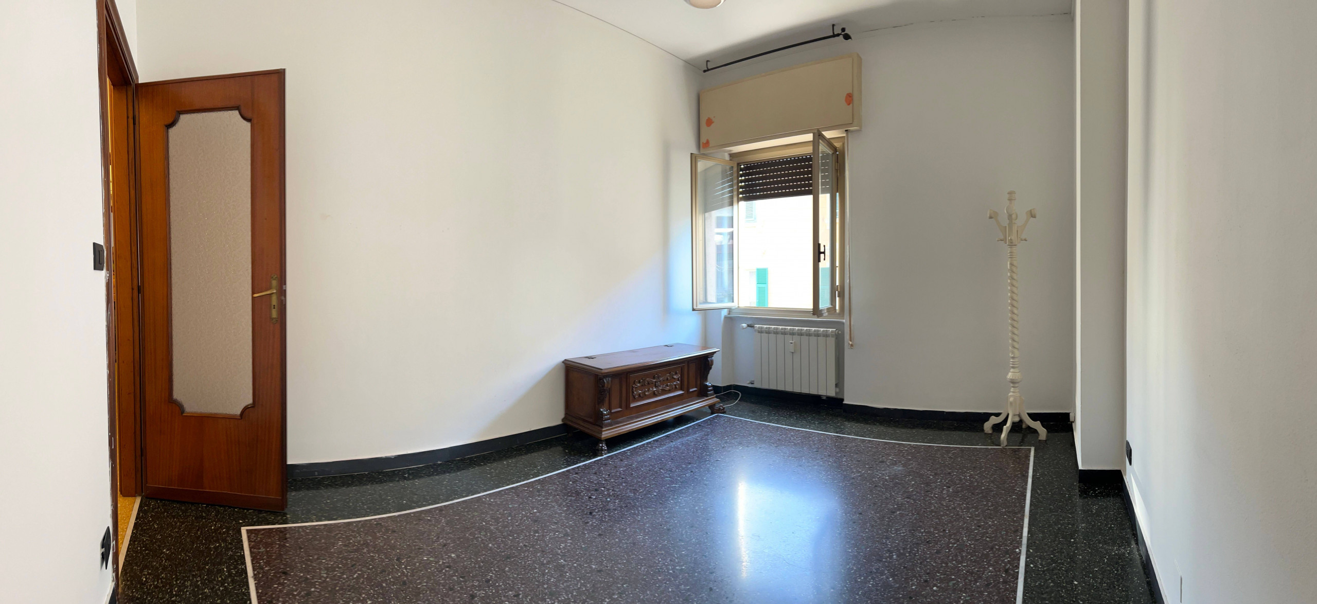 Appartamento in vendita a Savona, Lavagnola