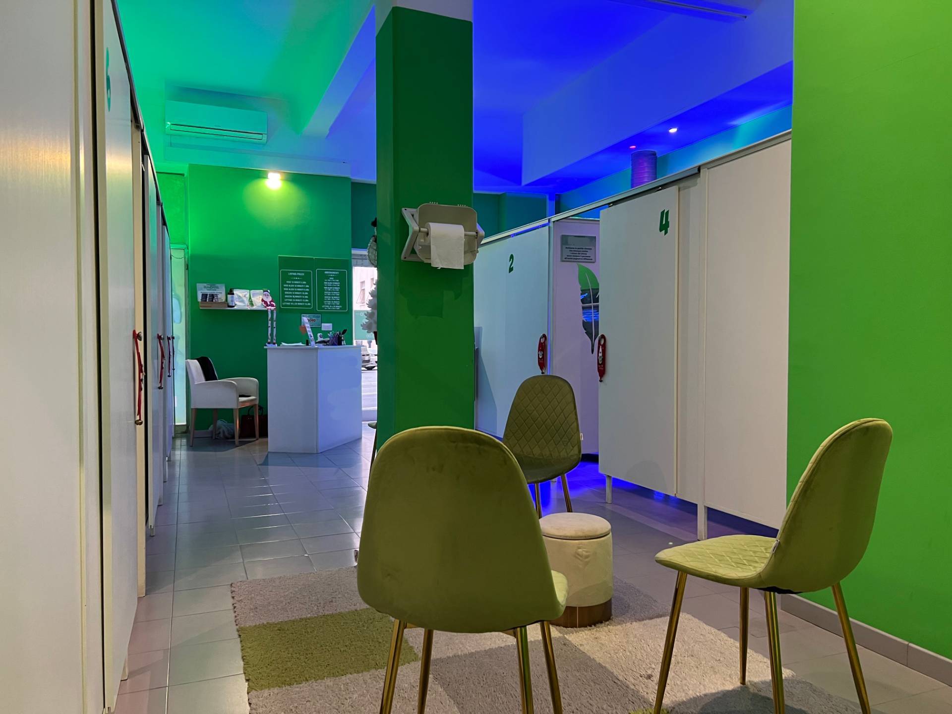 Attivit commerciale in vendita a Savona, Centro