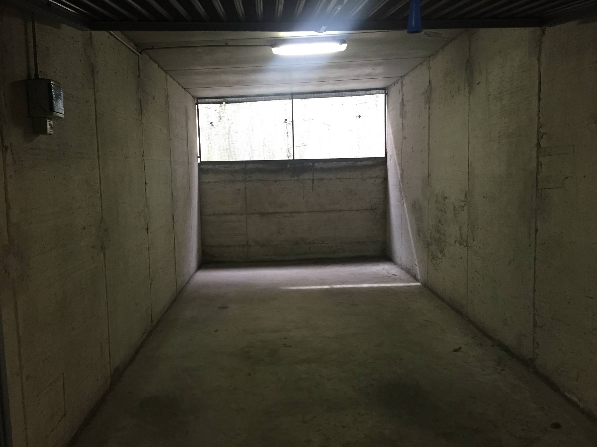 Box in vendita a Savona, Oltreletimbro