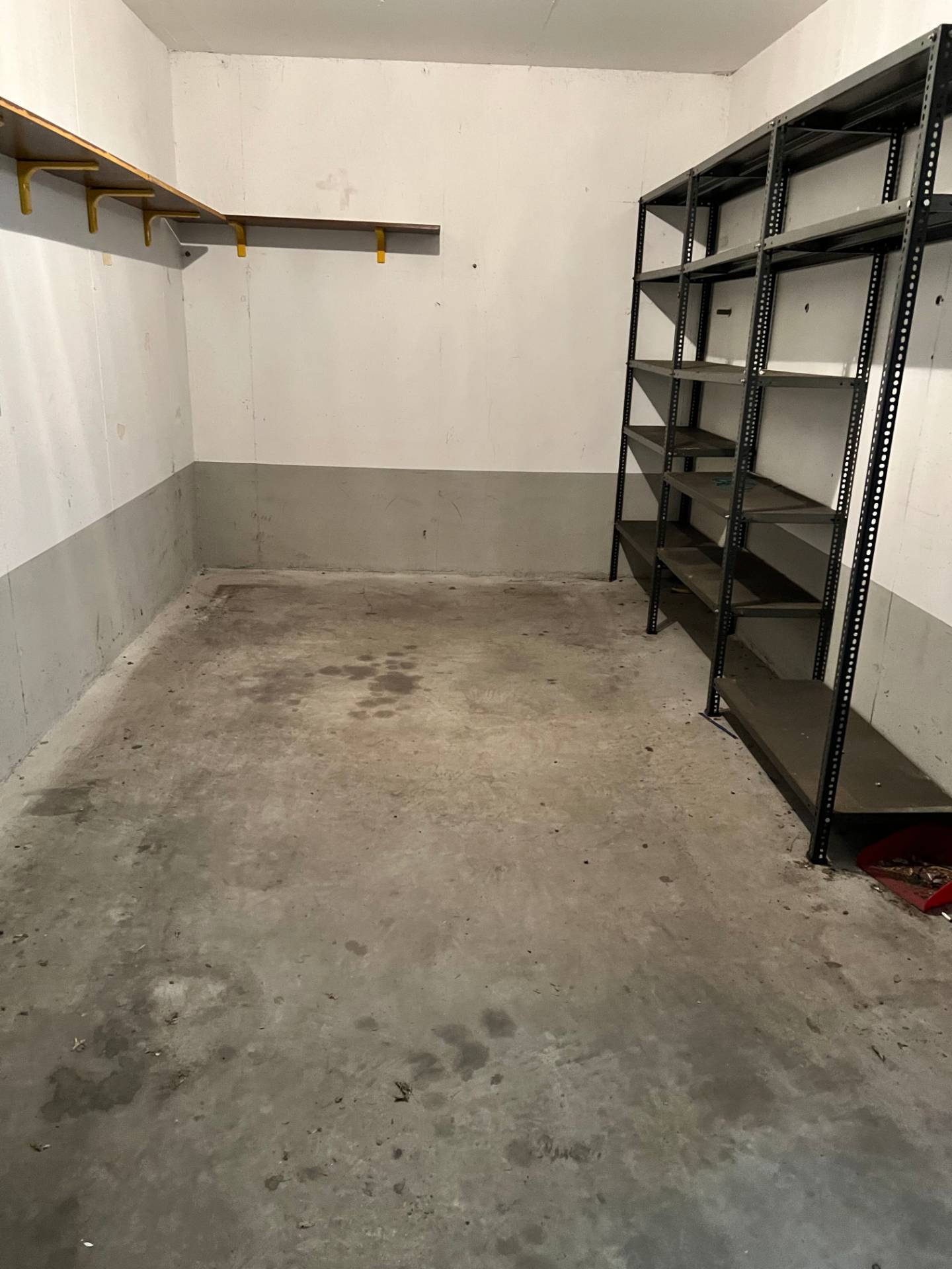 Box o garage in vendita a Savona, Villapiana