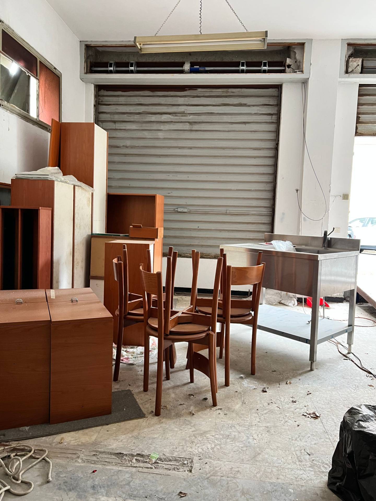 Box o garage in vendita a Savona, Santa Rita