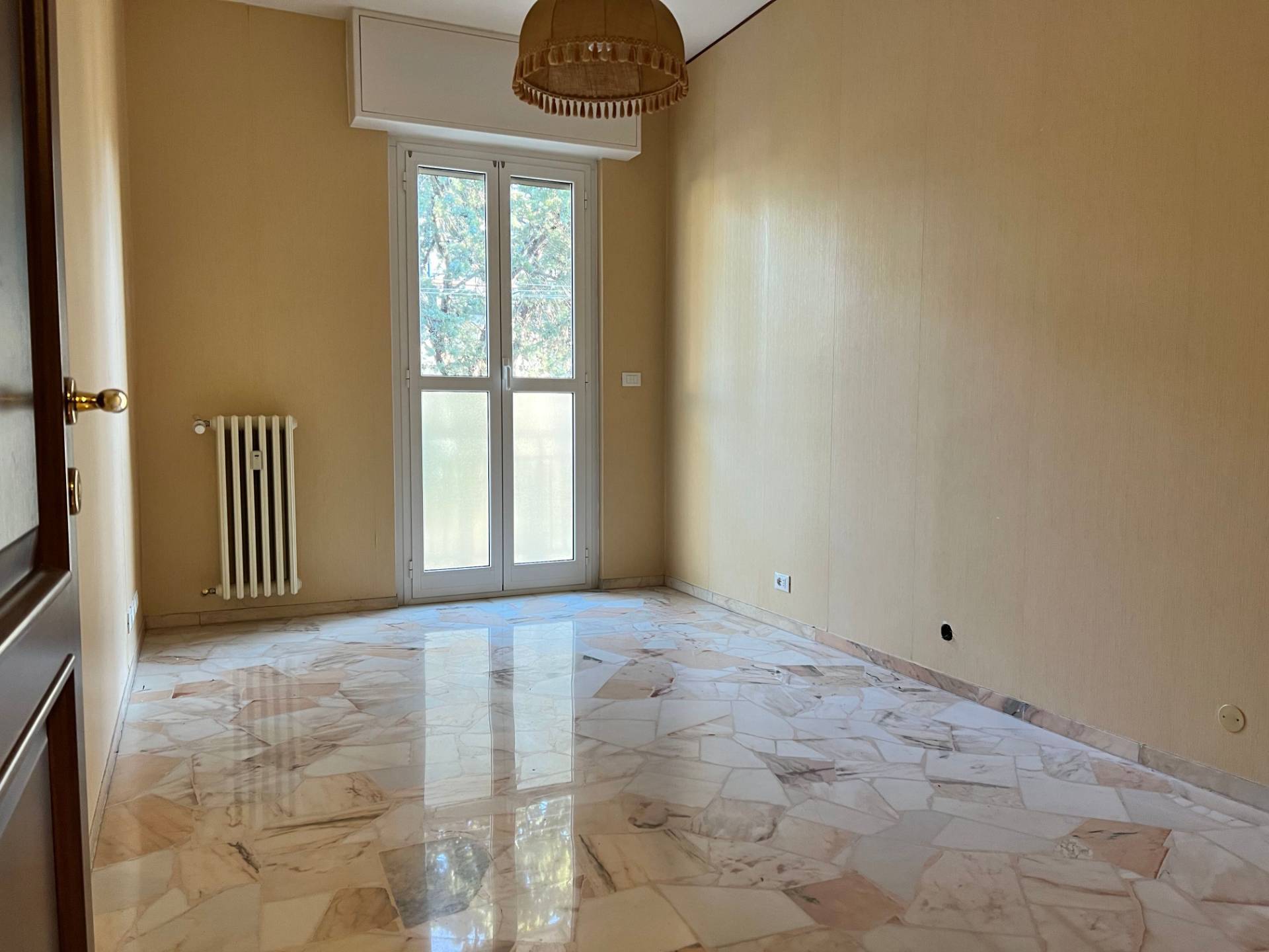 Appartamento in vendita a Savona, Fornaci