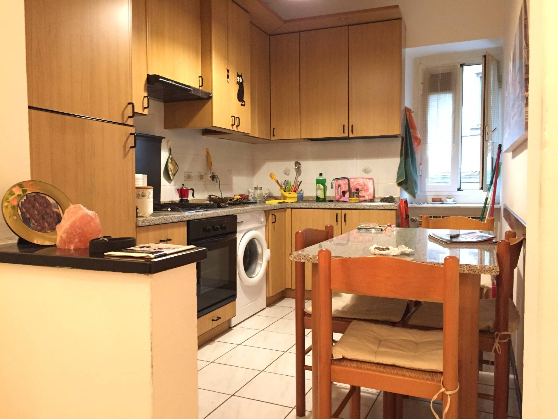 Appartamento in vendita a Savona, Centro