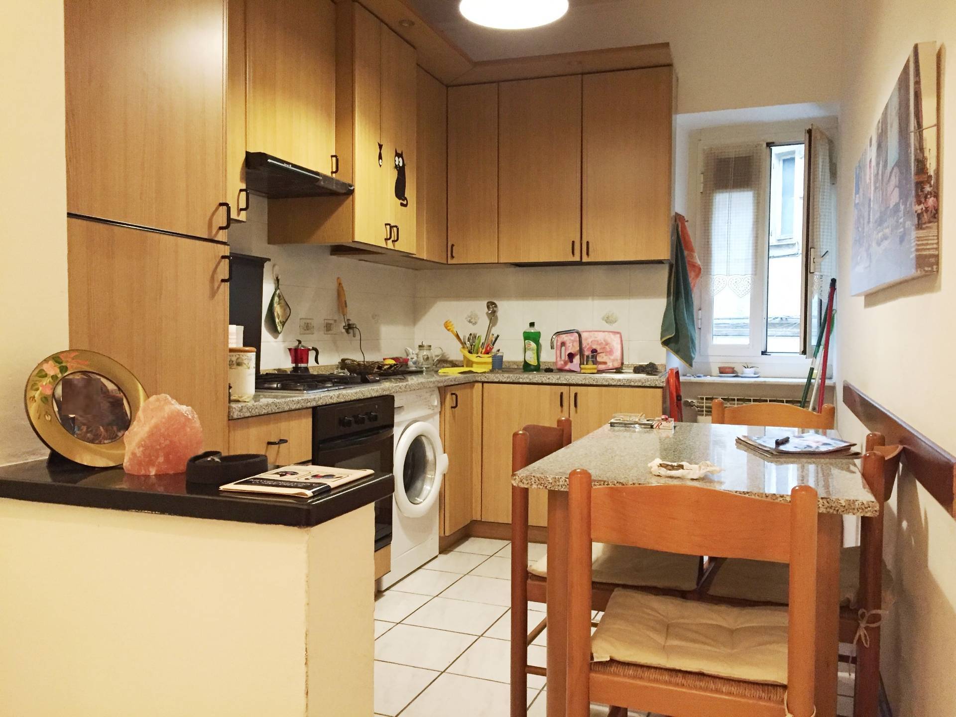 Appartamento in vendita a Savona, Centro