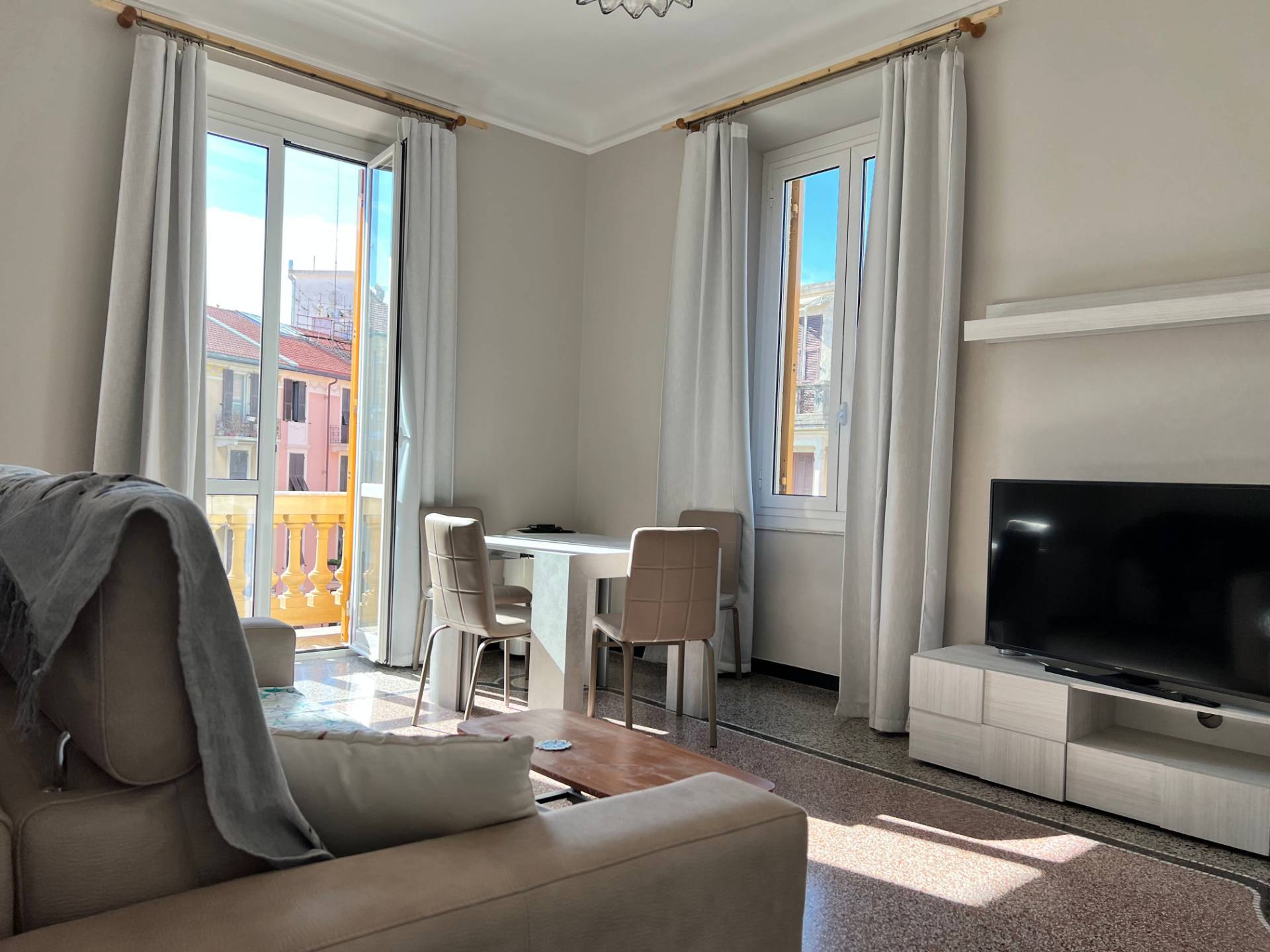 Appartamento in vendita a Savona, Villapiana