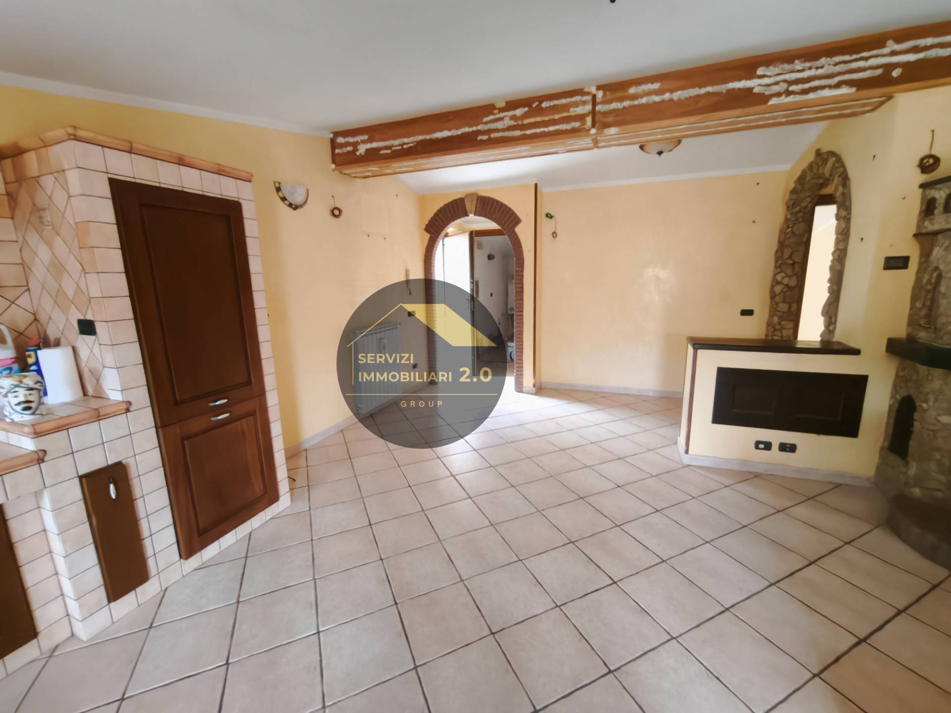 Appartamento in vendita a Agosta