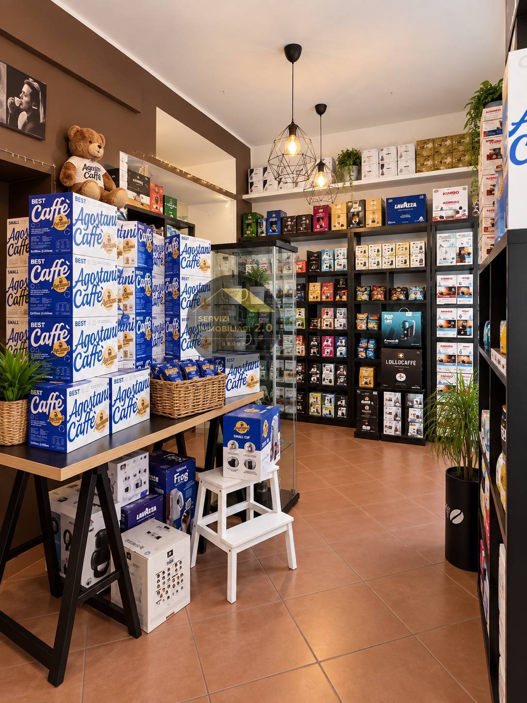 Locale commerciale in vendita a Frascati