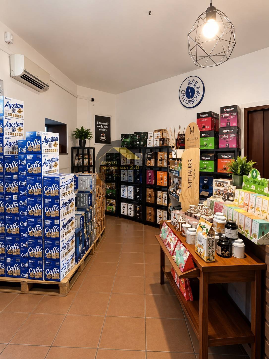 Locale commerciale in vendita a Frascati