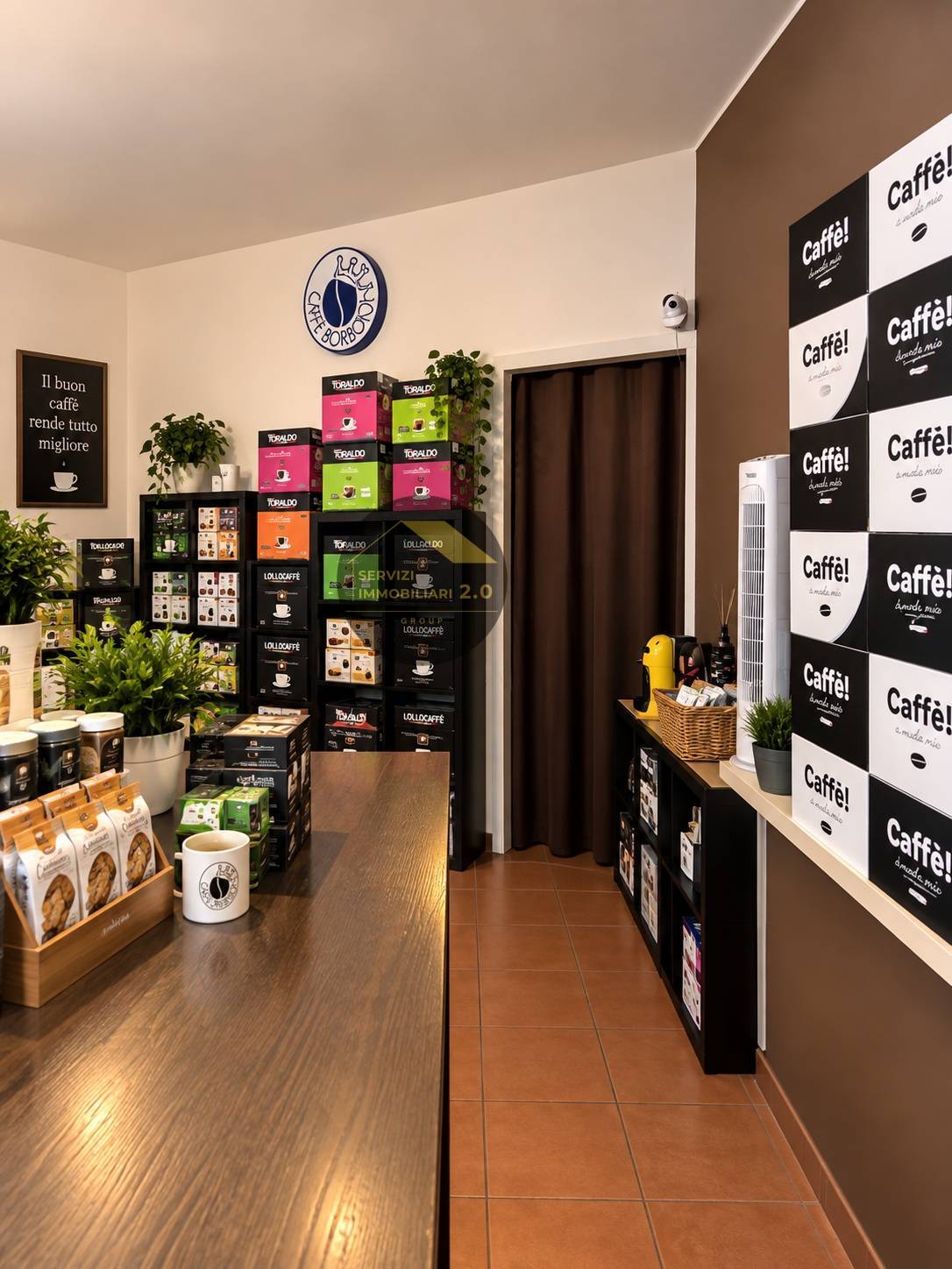 Locale commerciale in vendita a Frascati