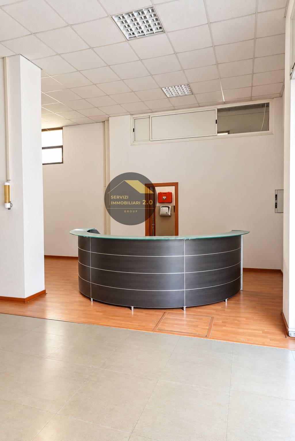 Locale commerciale in vendita a Roma, Casilina