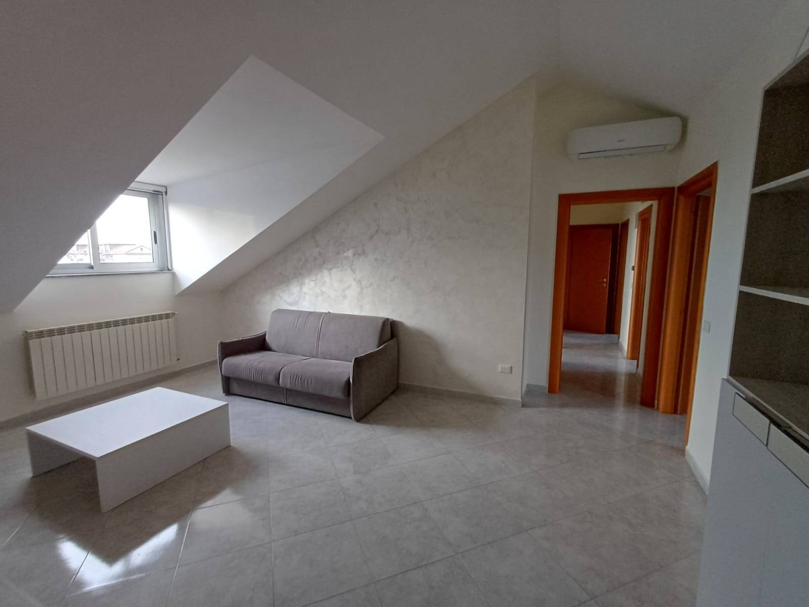 Mansarda in affitto a San Nicola la Strada