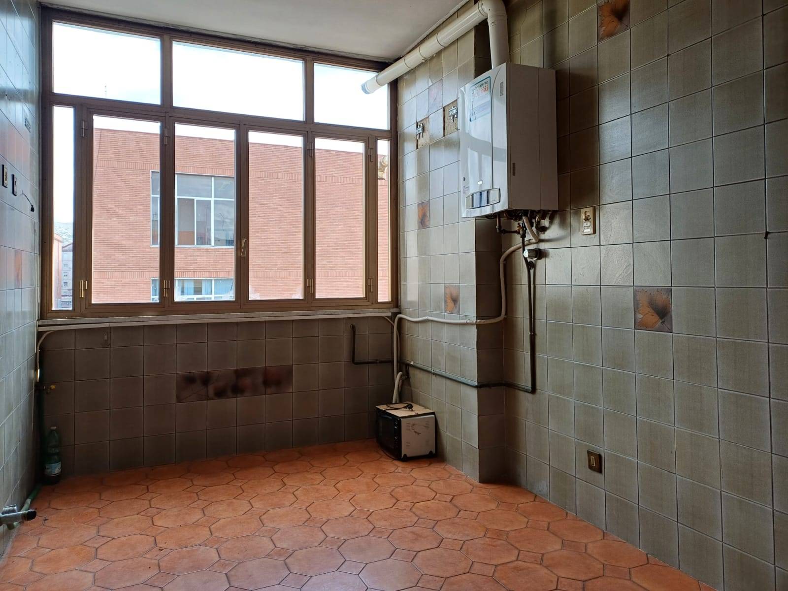 Appartamento in vendita a Caserta, Centro