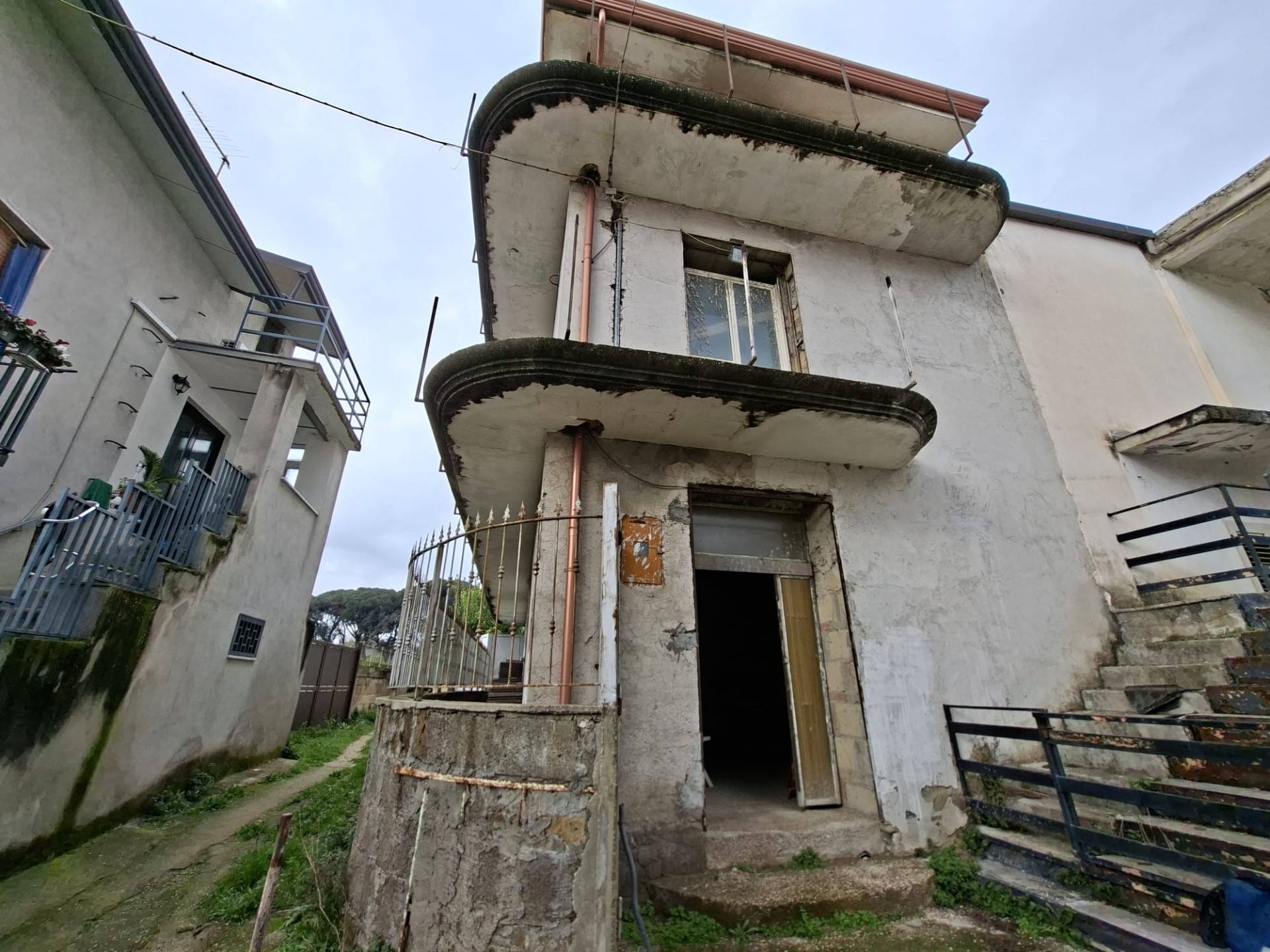 Casa Semindipendente in vendita a Caserta, Puccianiello
