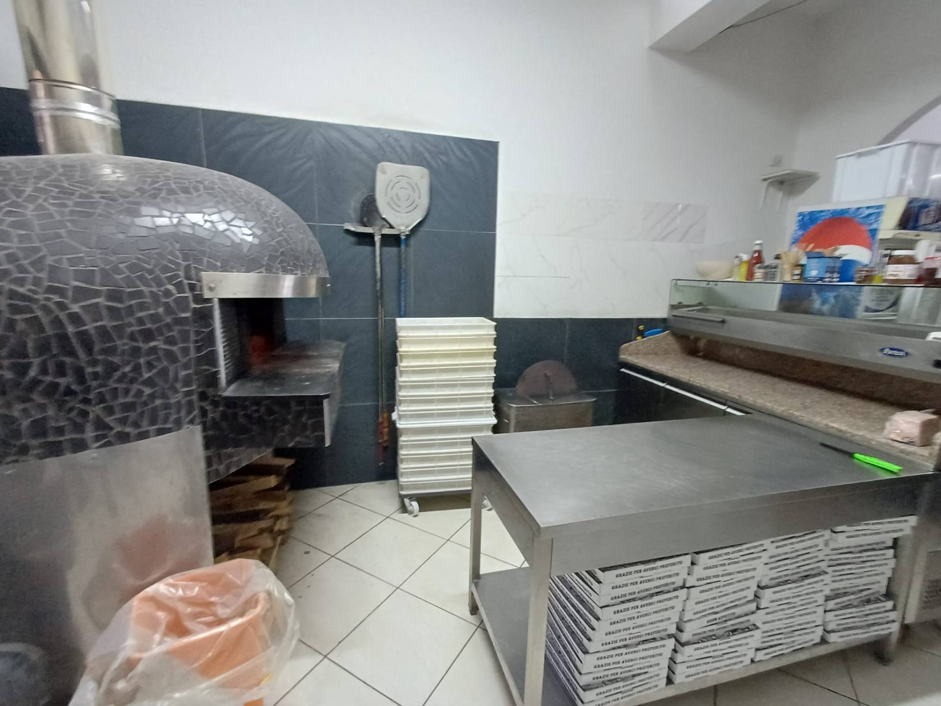 Attivit commerciale in vendita a San Marco Evangelista