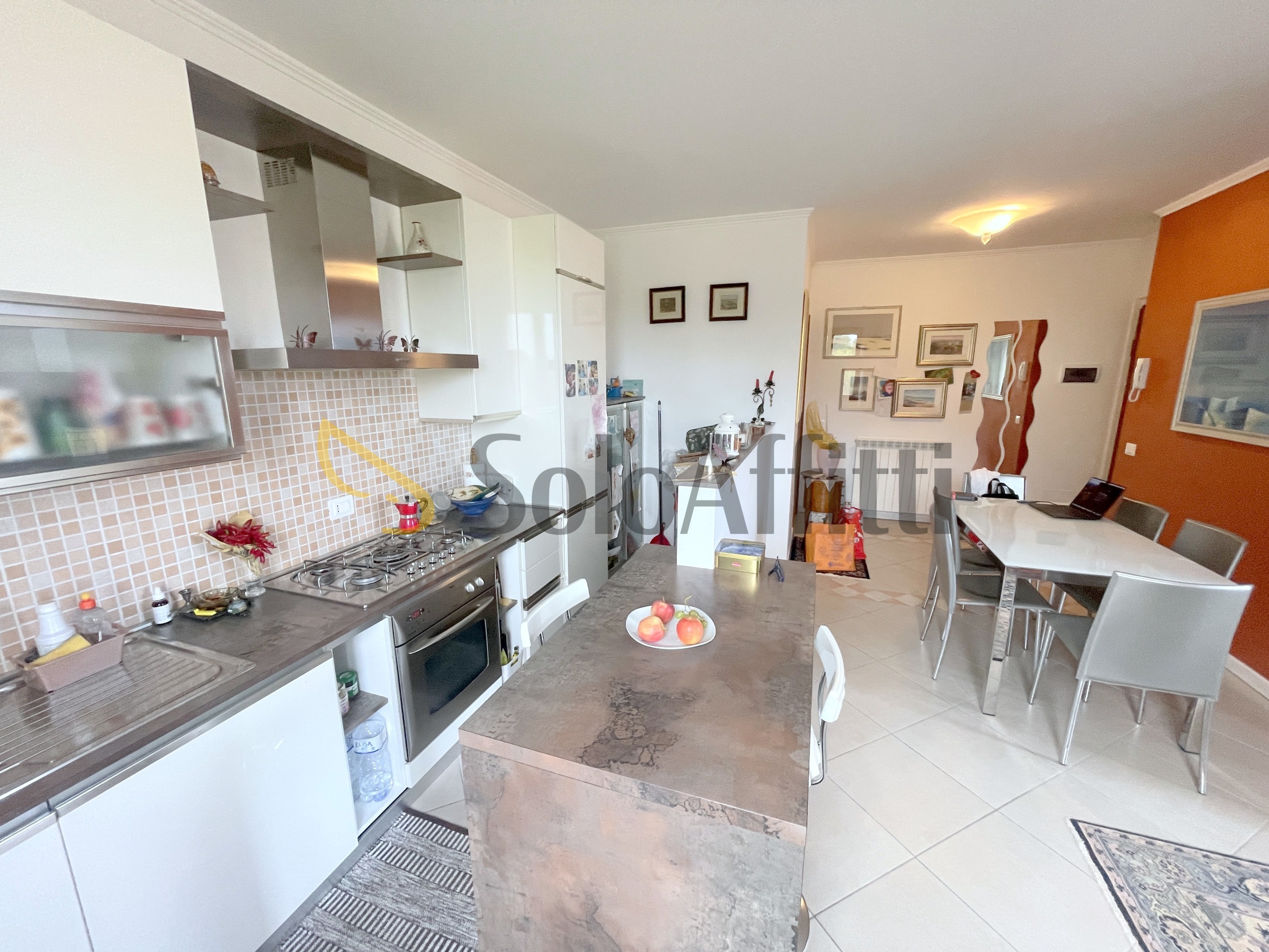 Appartamento in affitto a Camerano