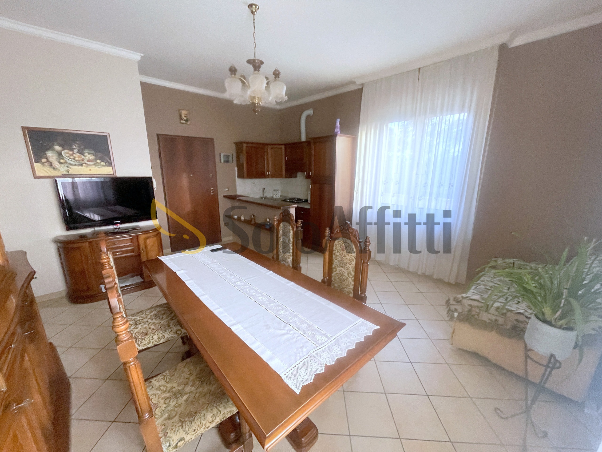 Trilocale in affitto a Monte Roberto