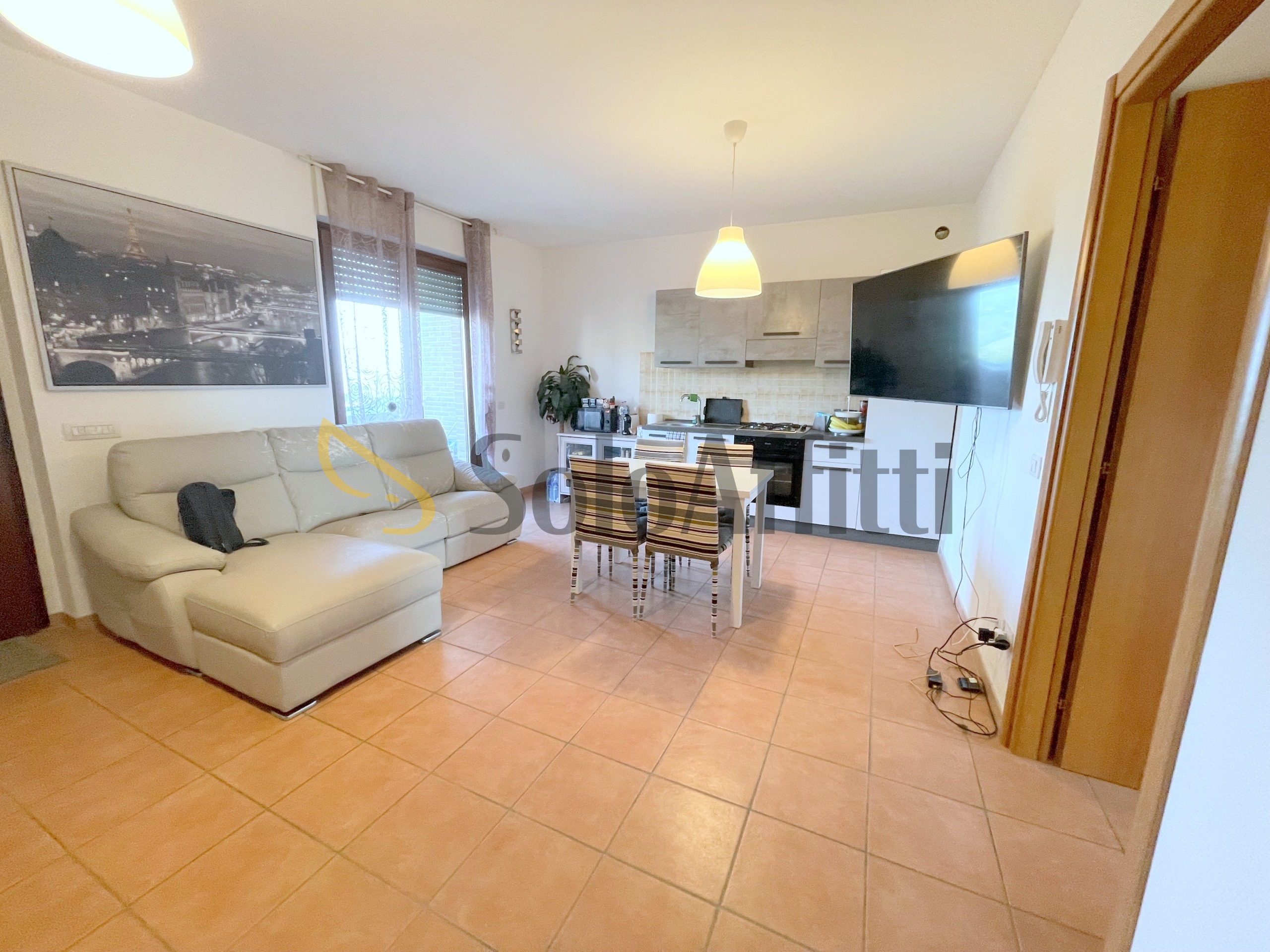 Quadrilocale con giardino, Montefano osterianuova