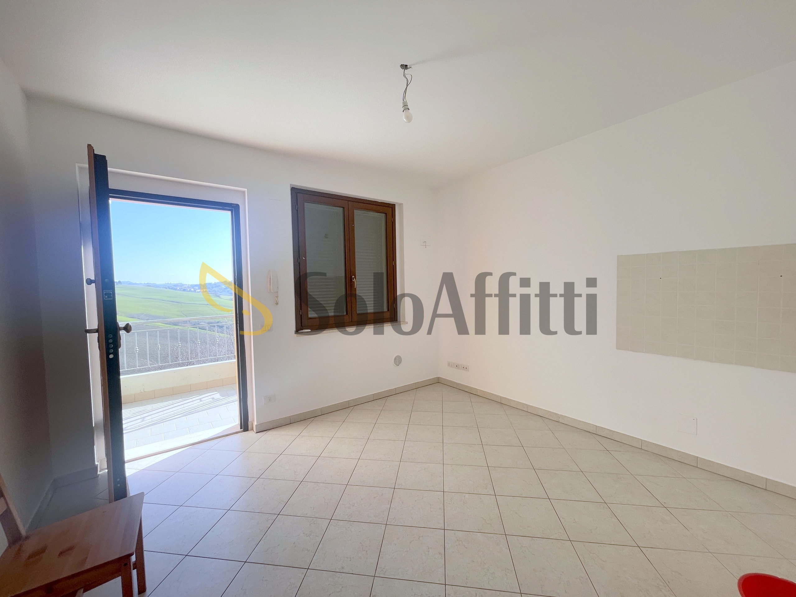 Trilocale in affitto a Agugliano