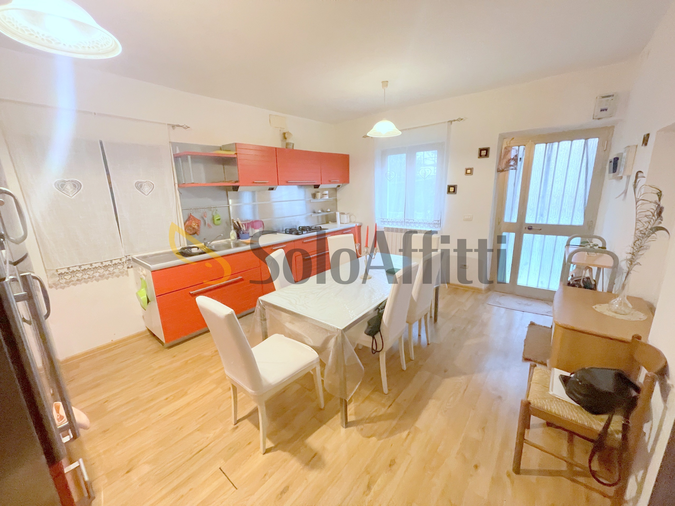 Trilocale in affitto, Osimo semicentrale