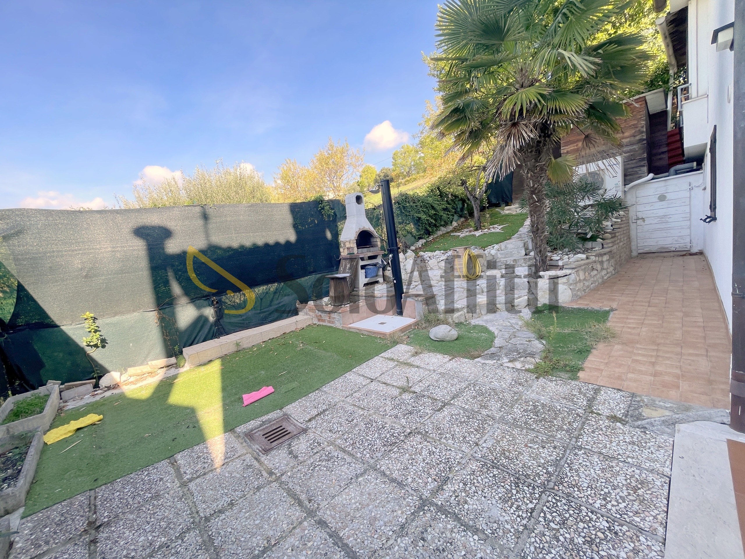 Appartamento con giardino a Sirolo