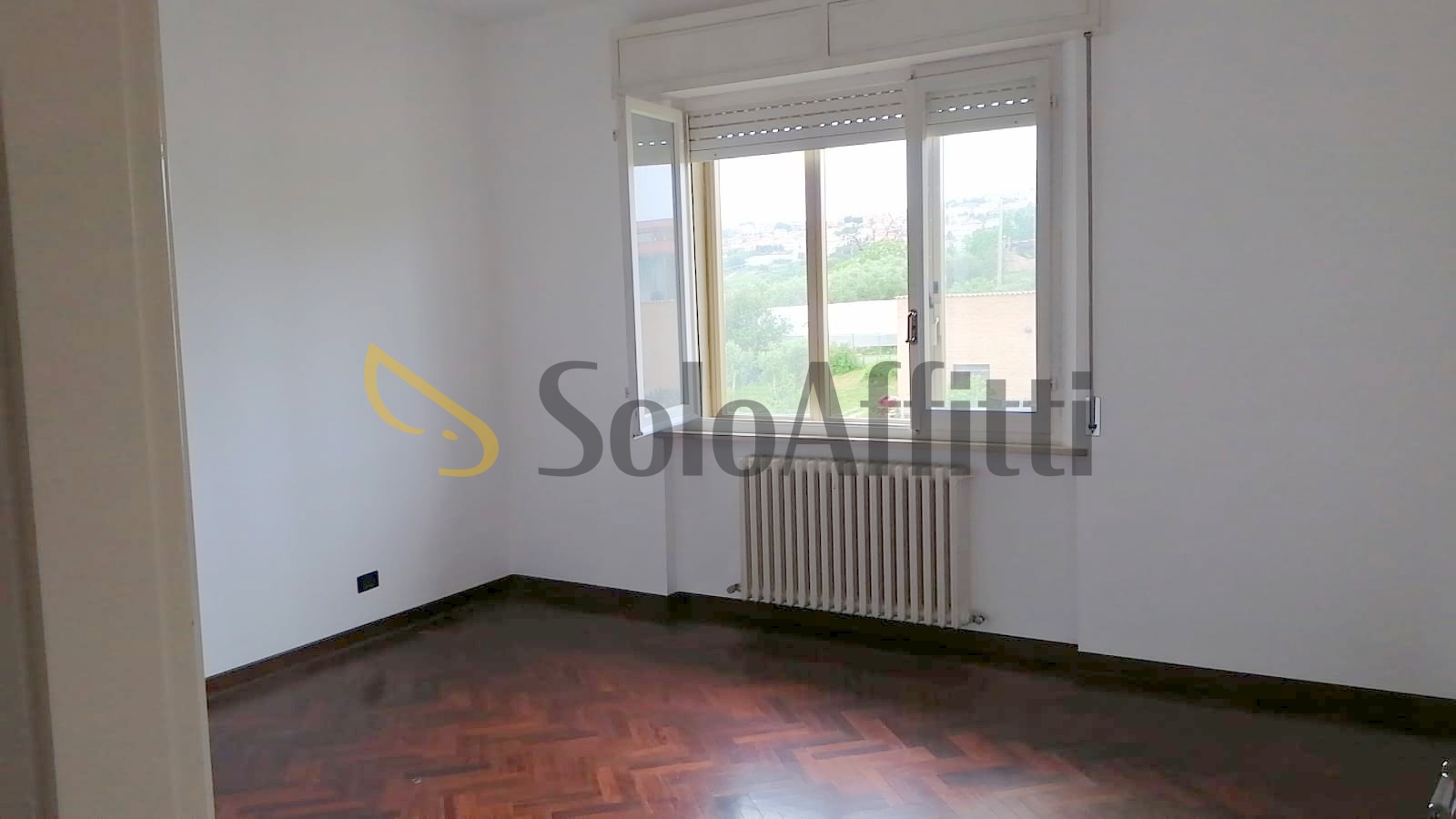 Appartamento in affitto a Camerano