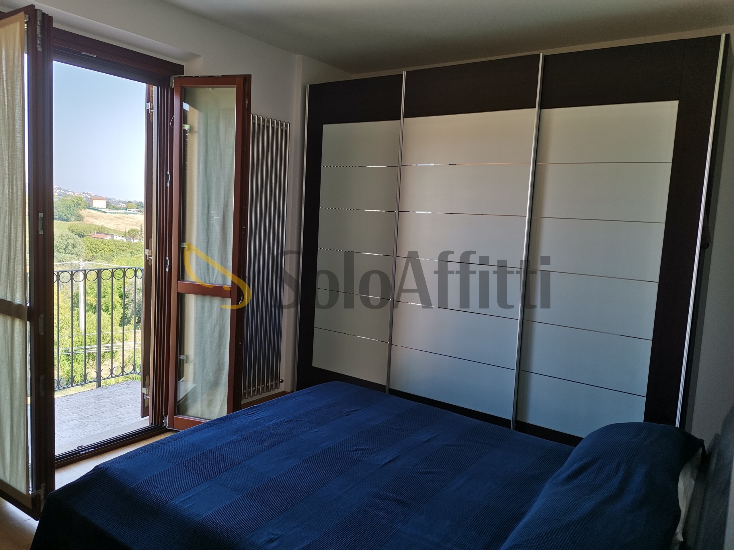 Trilocale in affitto, Osimo semicentrale