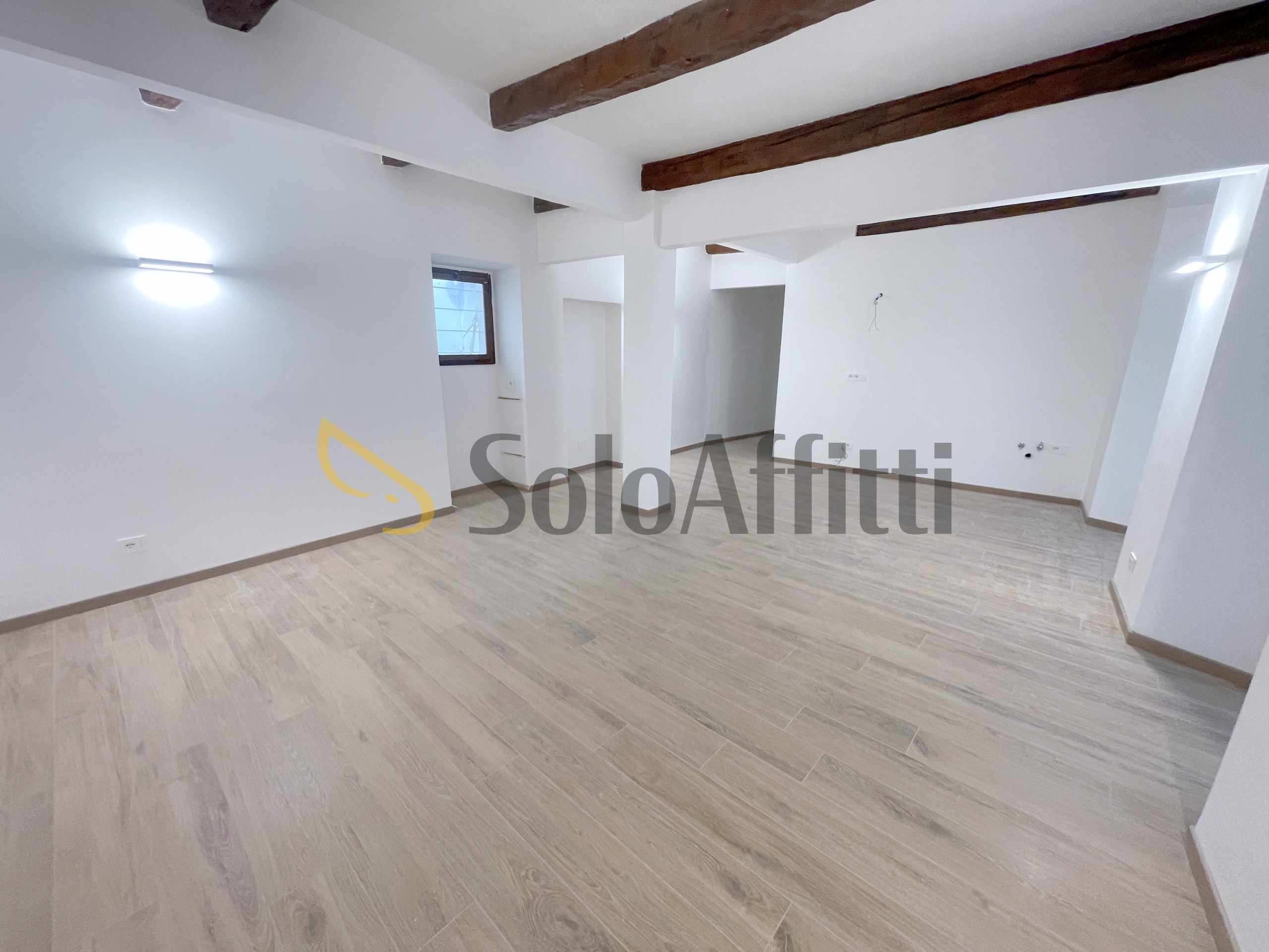 Trilocale nuovo, Osimo centro storico