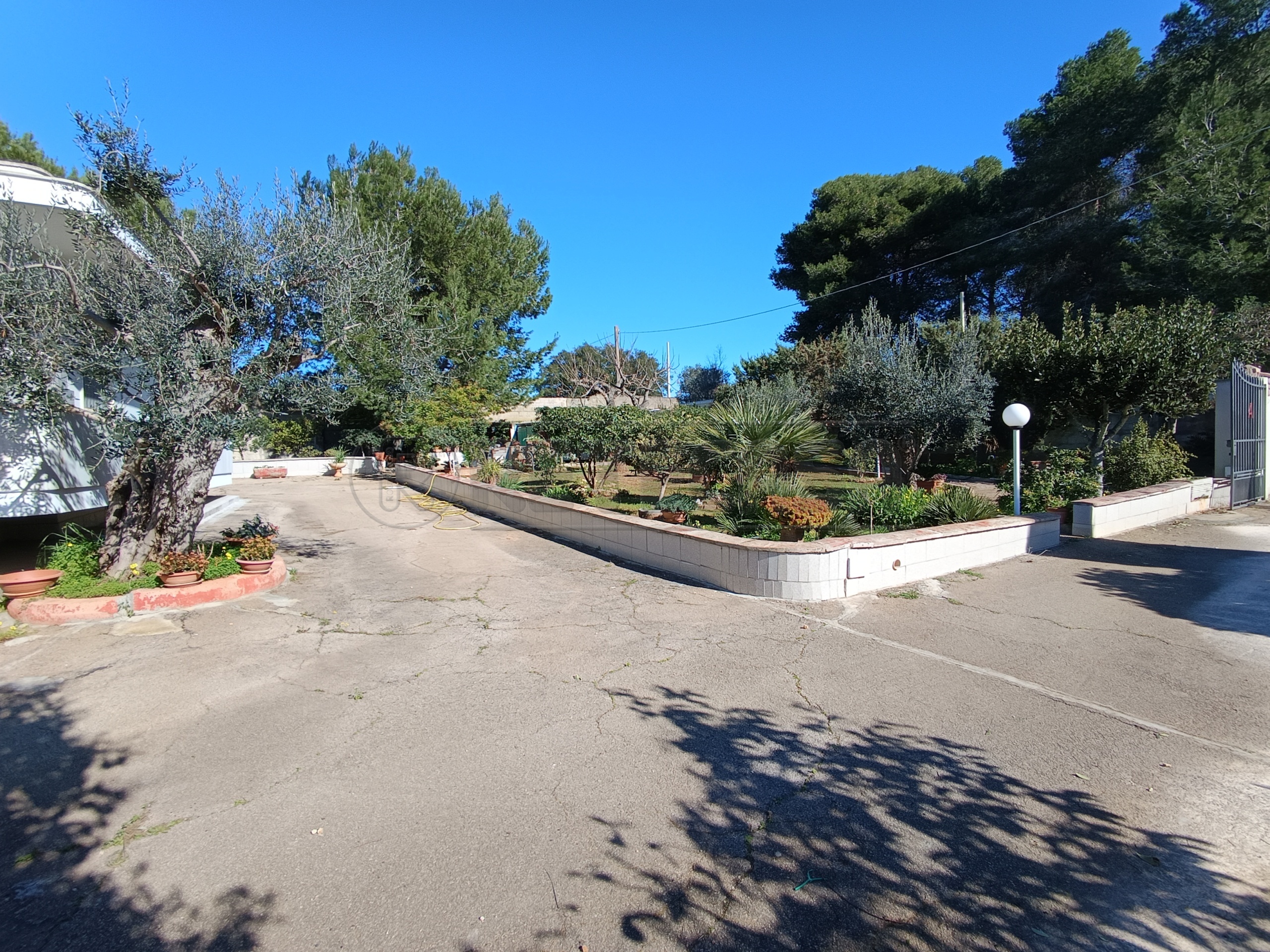 Villa con giardino in via b. ravenna 49, Gallipoli