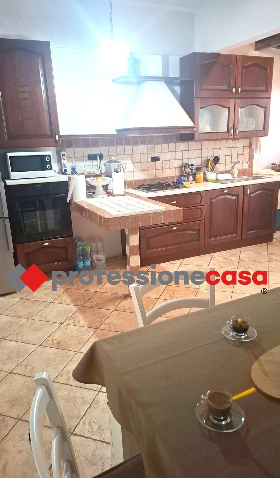 Villetta a schiera con giardino a Pomezia