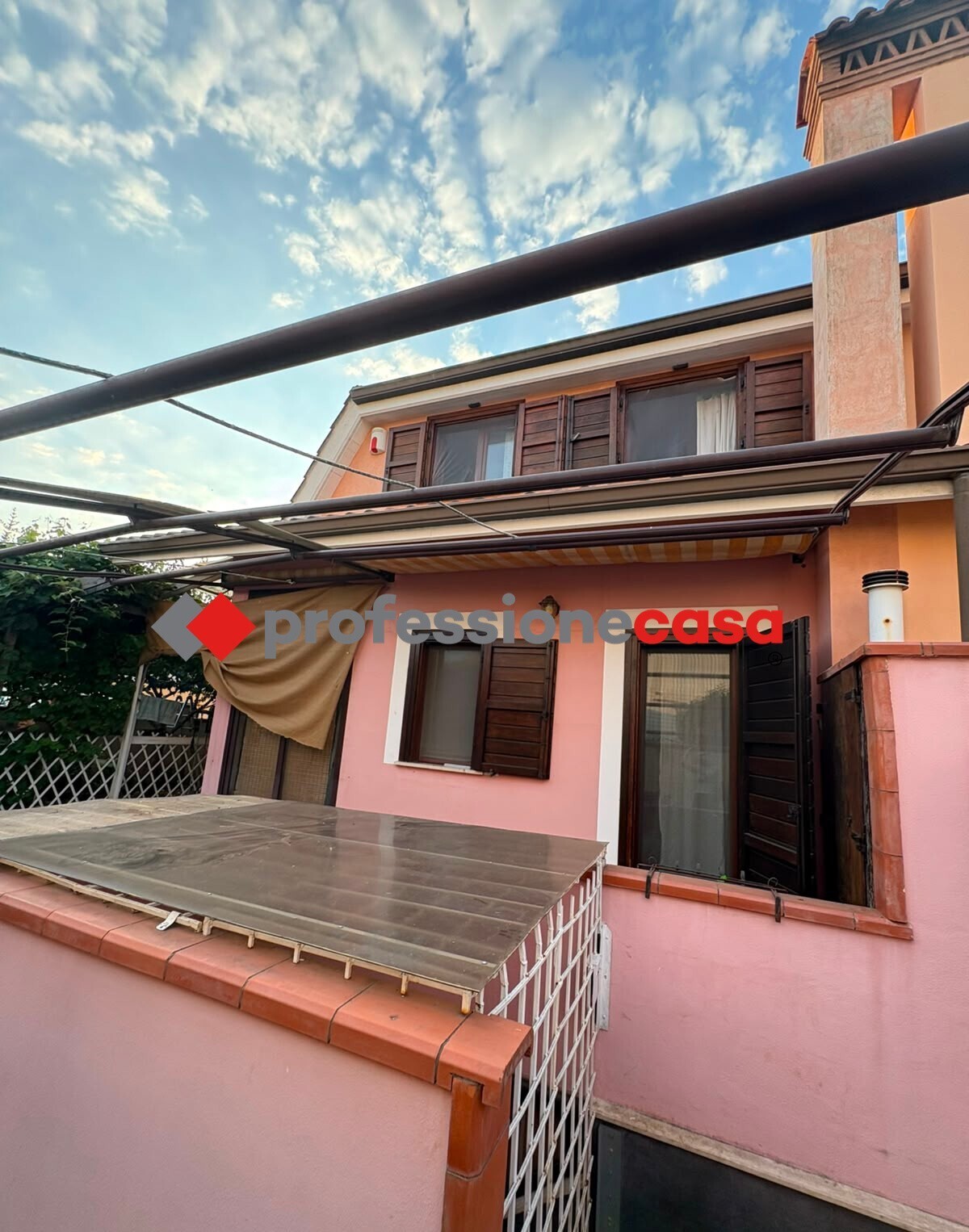 Casa indipendente con giardino, Pomezia torvaianica alta