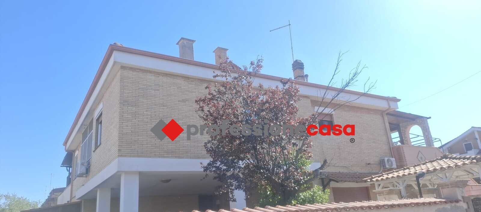 Casa indipendente ristrutturata a Pomezia